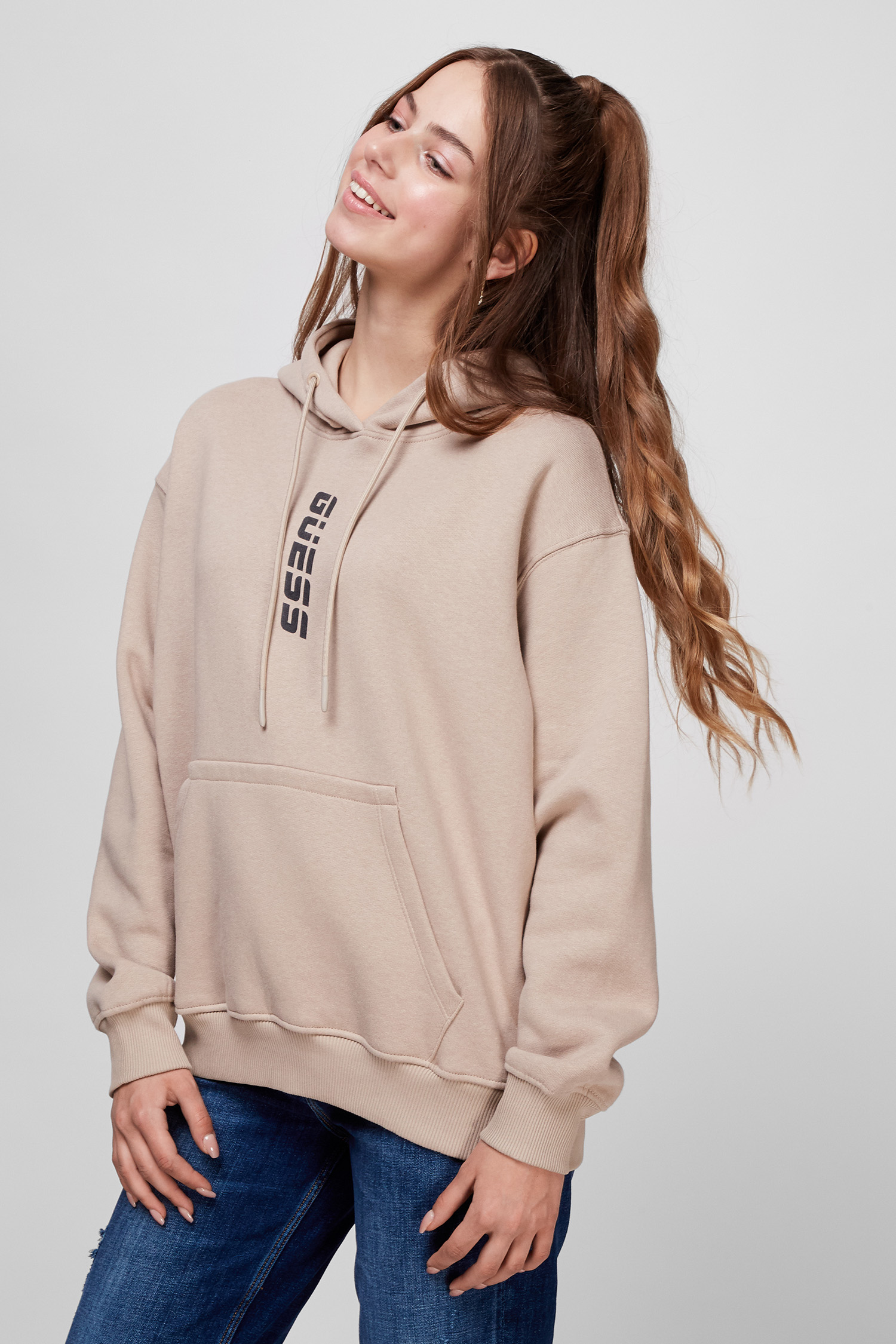 Бежевое худи для девушек Guess O1BA00.K9V31;GDBE — Ultrashop