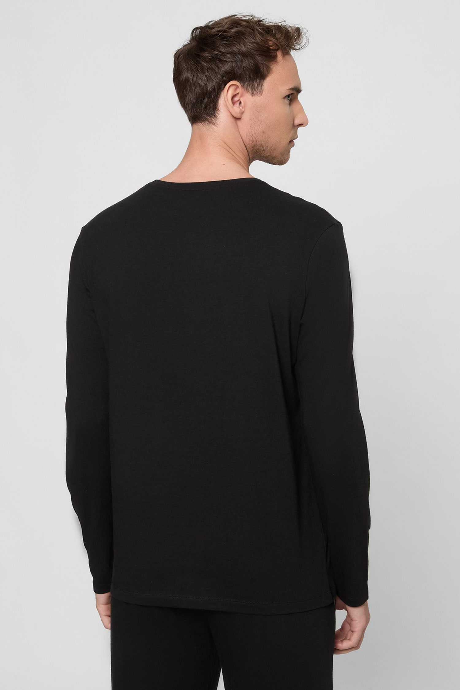 Мужской черный лонгслив BOSS 50515390;001