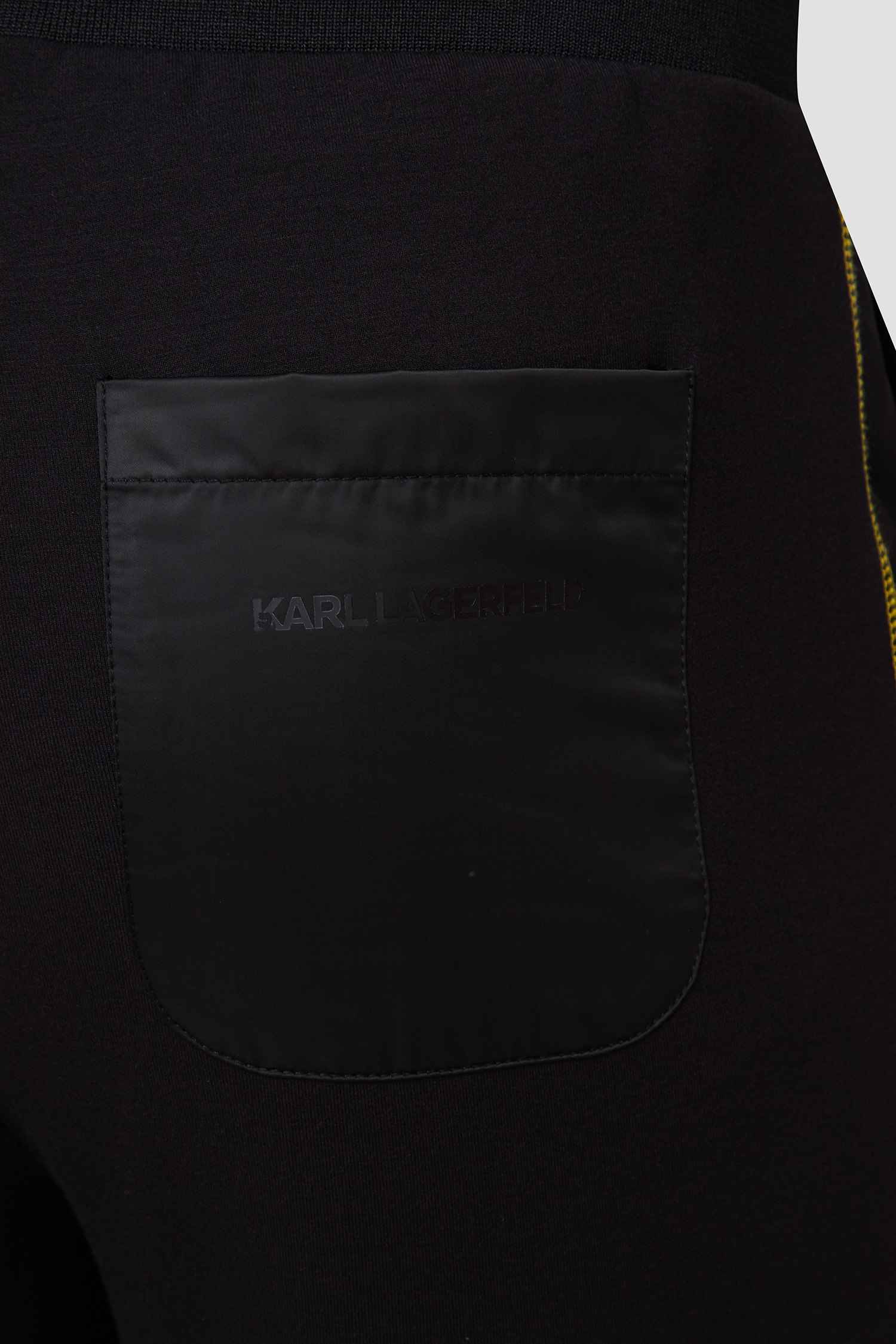 Чоловічі чорні спортивні штани Karl Lagerfeld 532902.705014;130