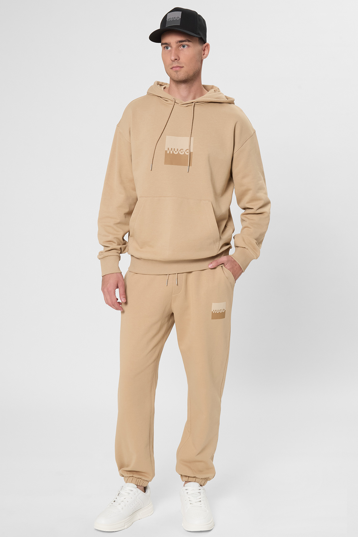 Мужские бежевые спортивные брюки HUGO 50542866;269