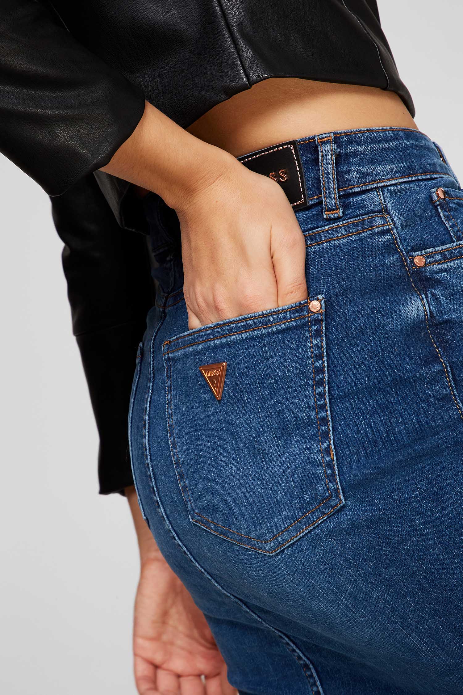 Женская синяя джинсовая юбка Guess W0YD80.D4484;SHEF