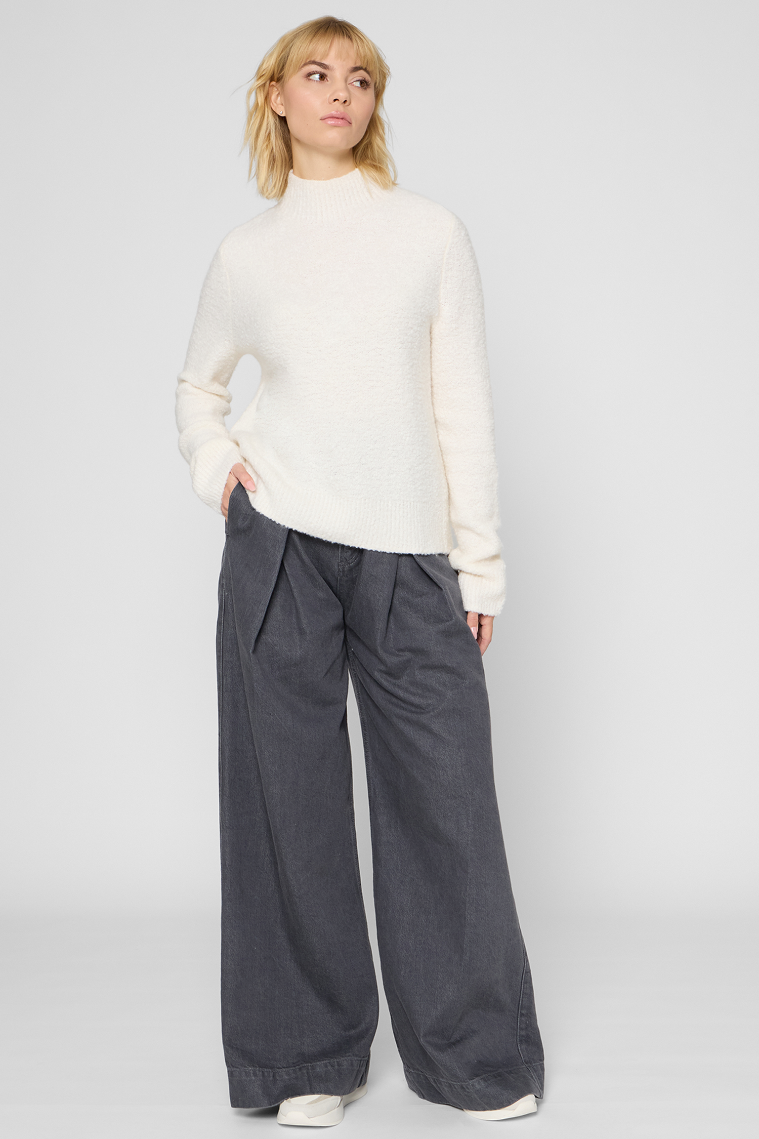 Женские темно-серые джинсы BOSS 50546860;028