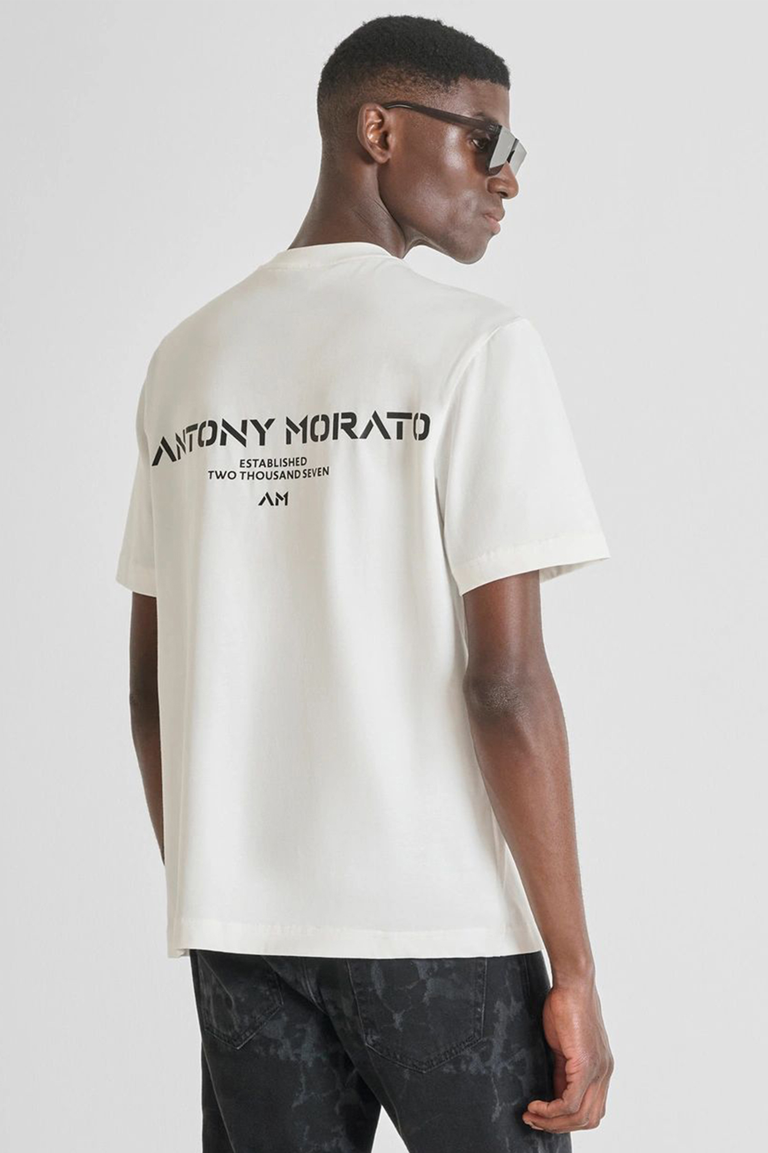 Мужская белая футболка Antony Morato MMKS02540.FA100239;1011