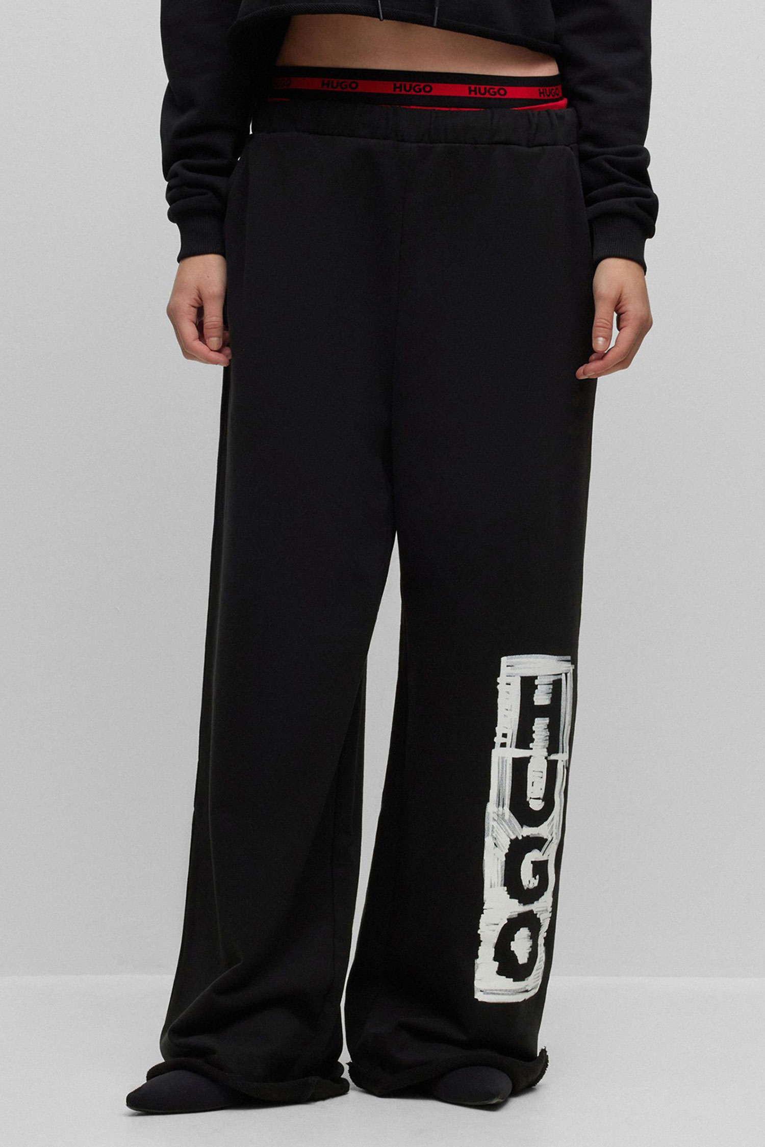 Женские черные спортивные брюки HUGO 50494645;001