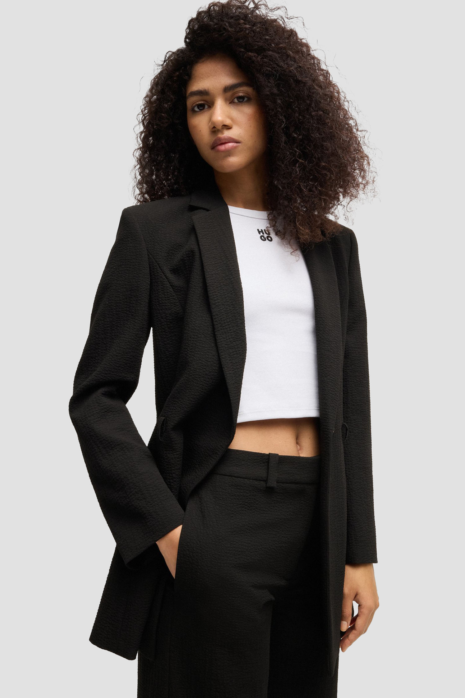 Жіночий чорний жакет HUGO 50537559;001