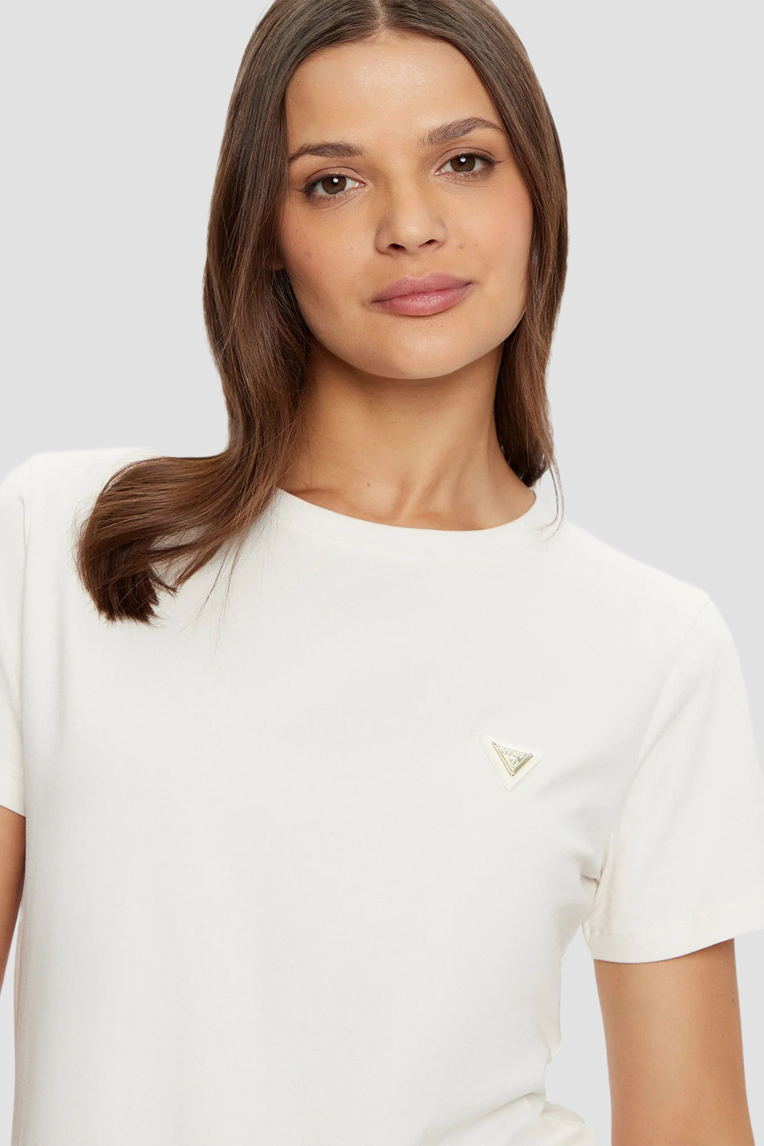 Женская белая футболка Guess V4YI09.J1314;G6K5