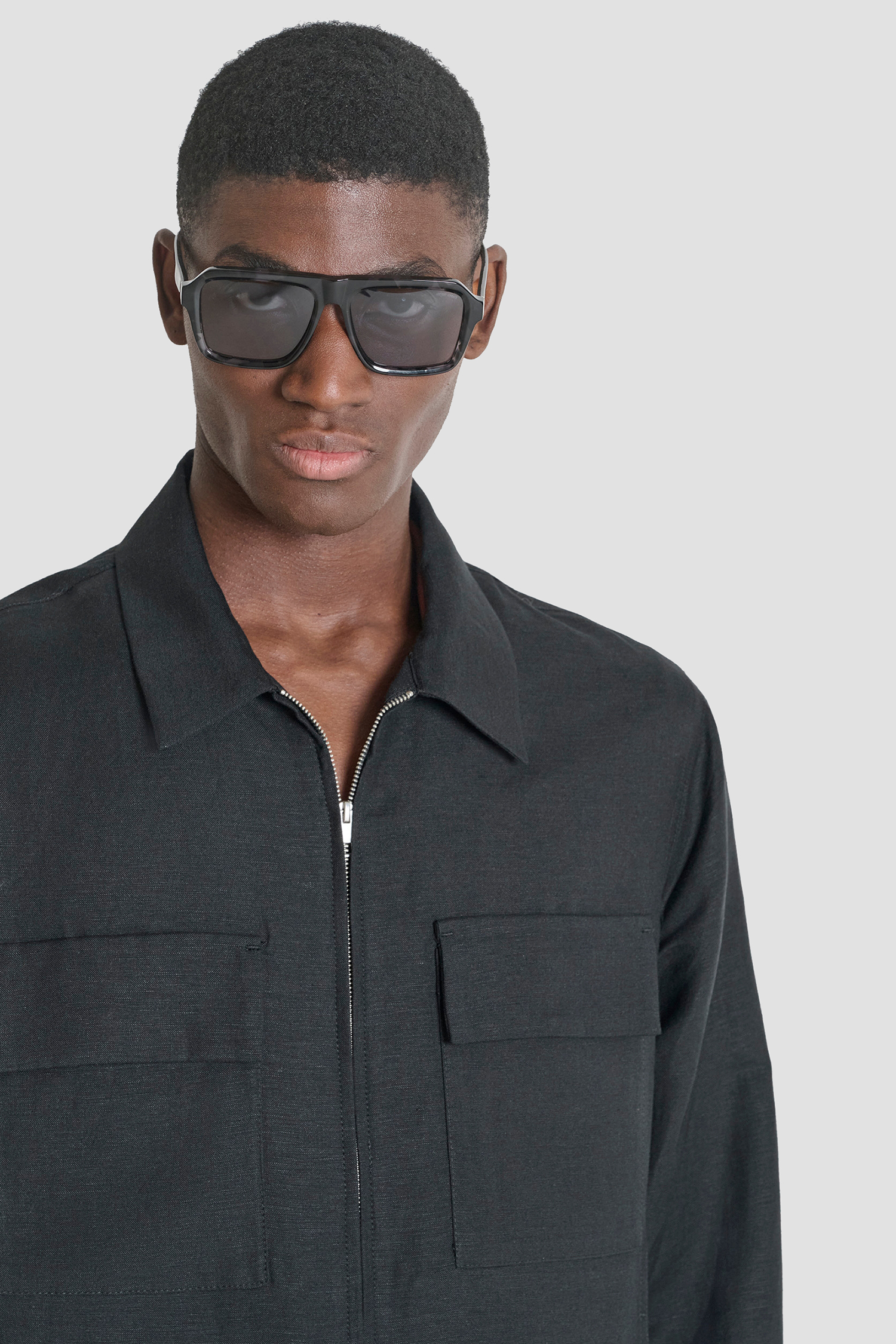 Мужская черная льняная рубашка Antony Morato MMSL00795.FA900135;9000