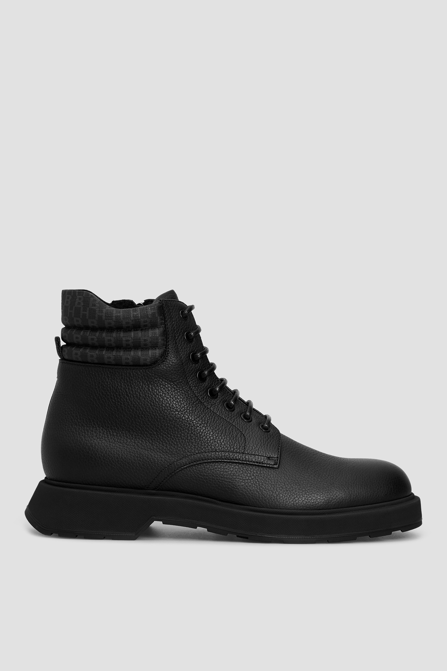 Чоловічі чорні шкіряні черевики BOSS 50436967;001