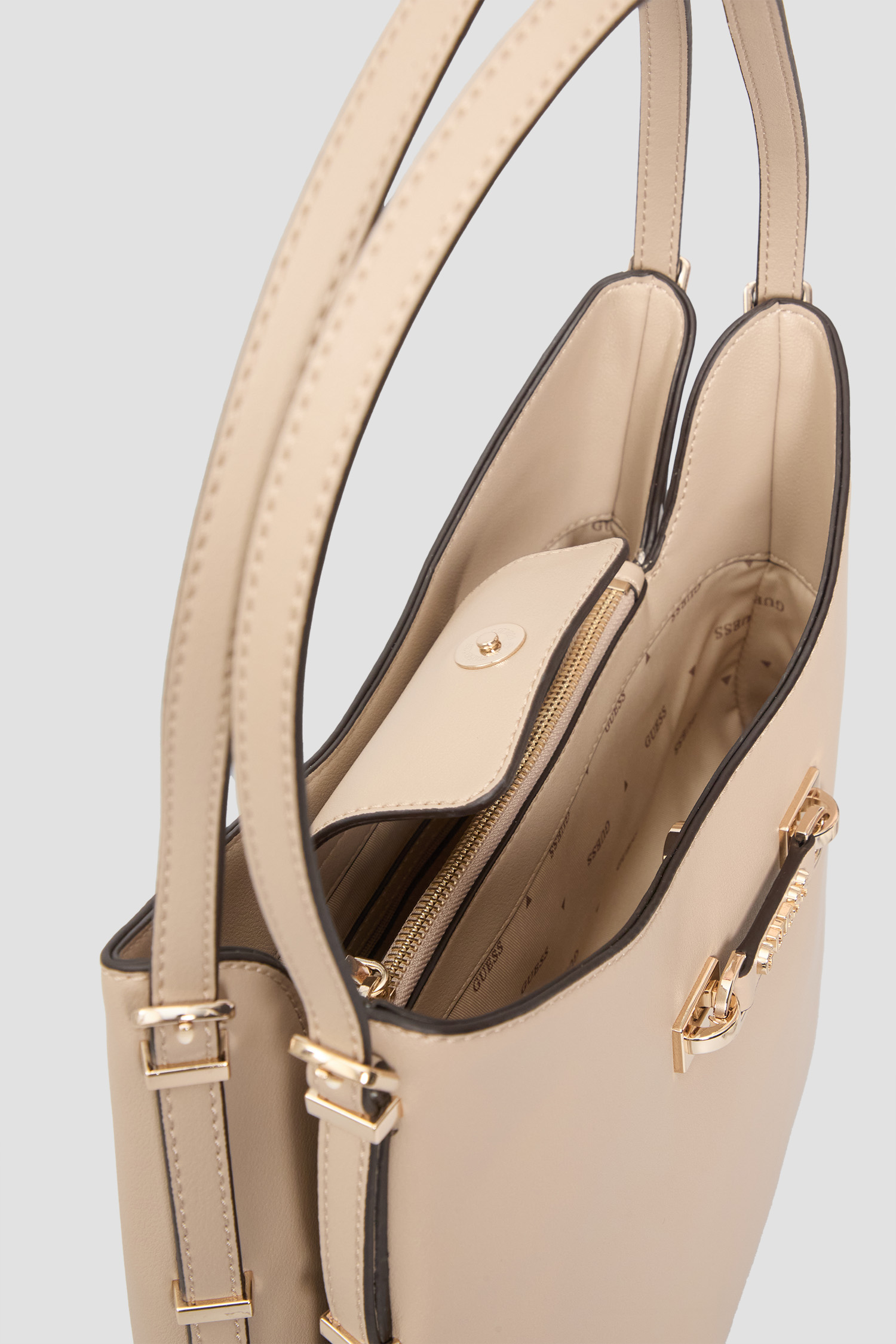 Жіноча бежева сумка Guess HWBG96.44020;SIT