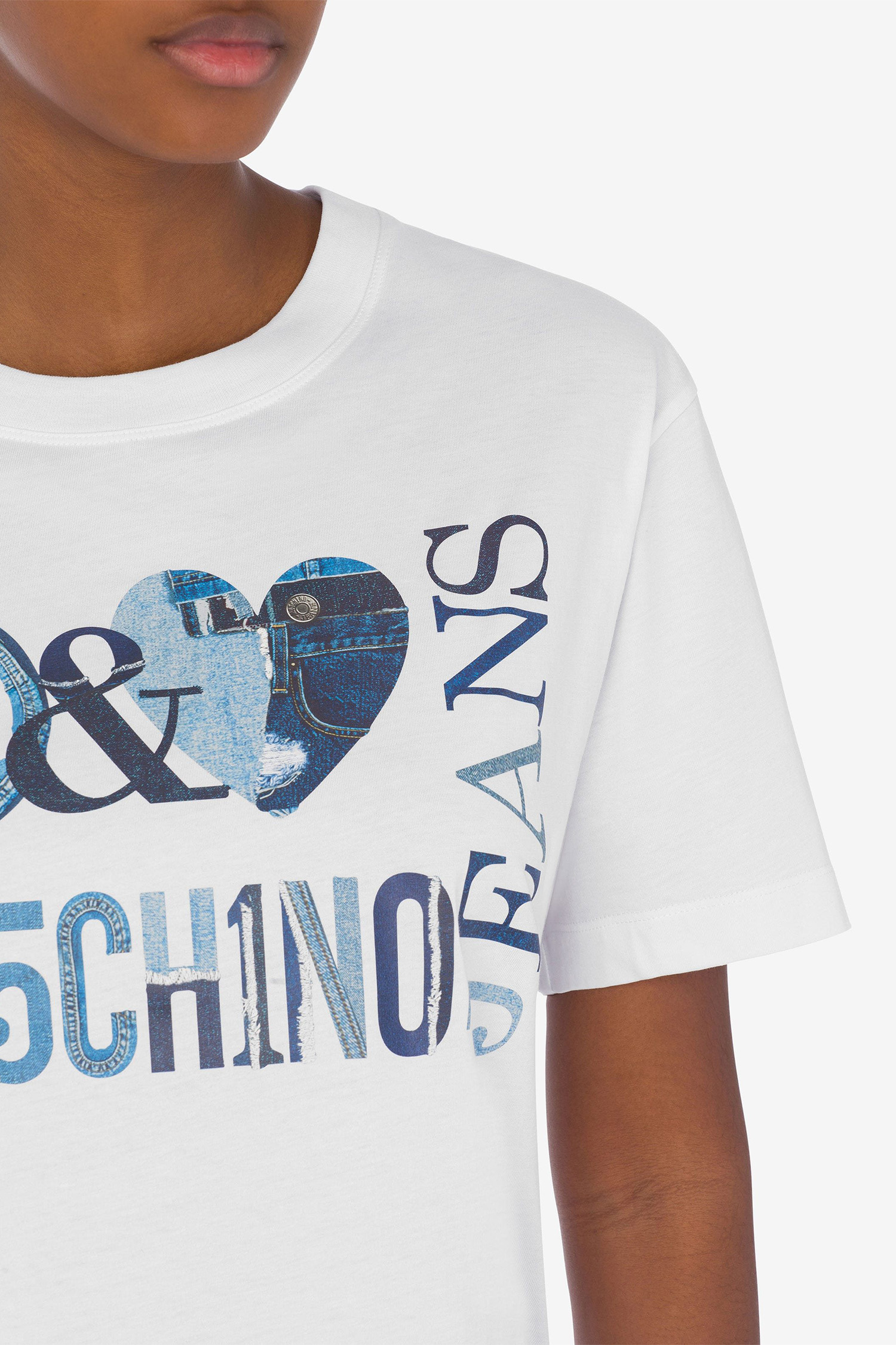 Женская белая футболка Moschino A0704.8762;2001