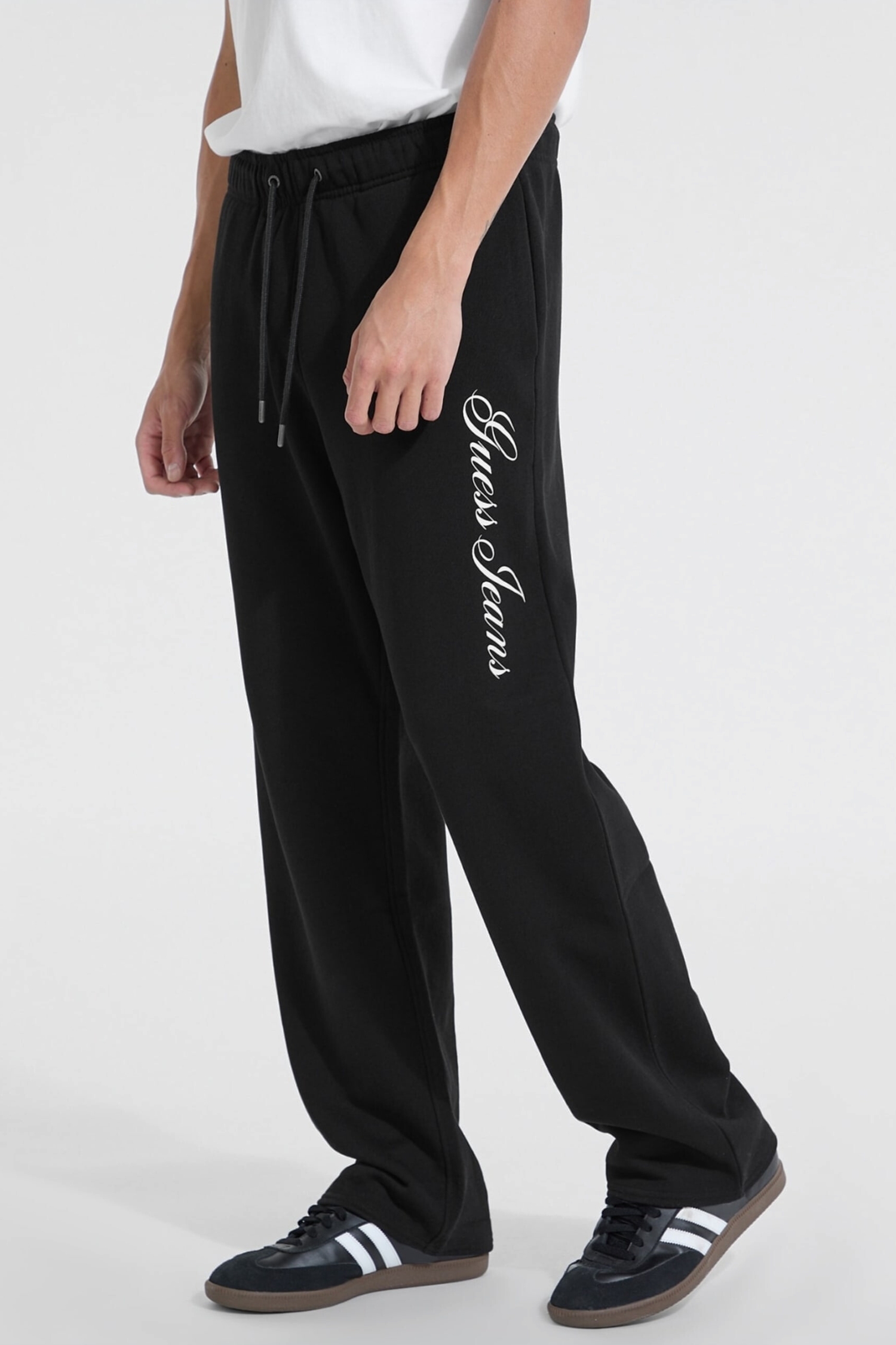 Мужские черные спортивные брюки Guess Jeans M5YB66.KCPR1;JBLK