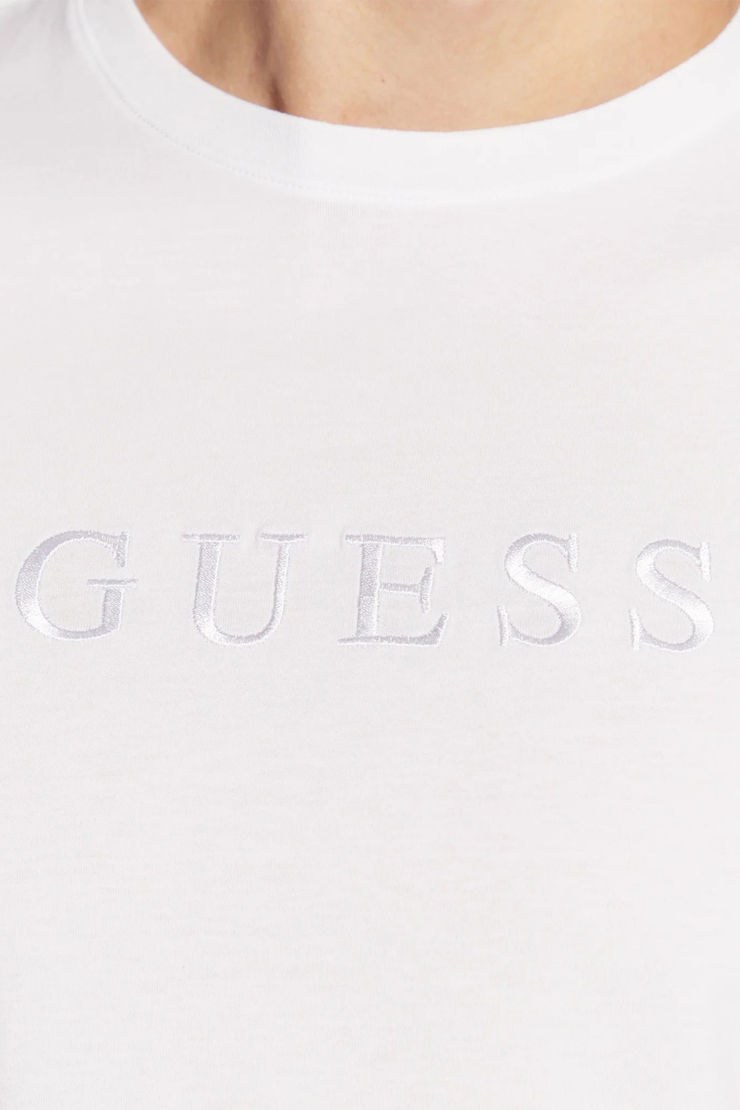 Чоловіча біла футболка Guess M2BP47.K7HD0;G011
