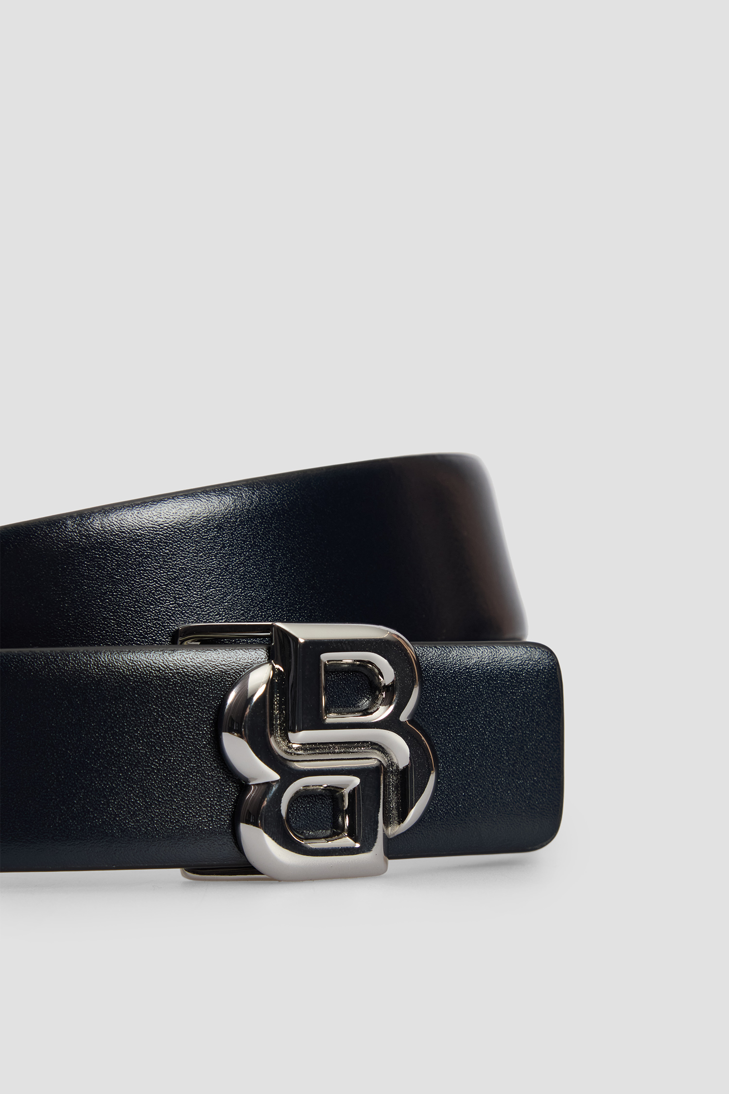 Жіночий шкіряний двосторонній ремінь BOSS 50517502;410