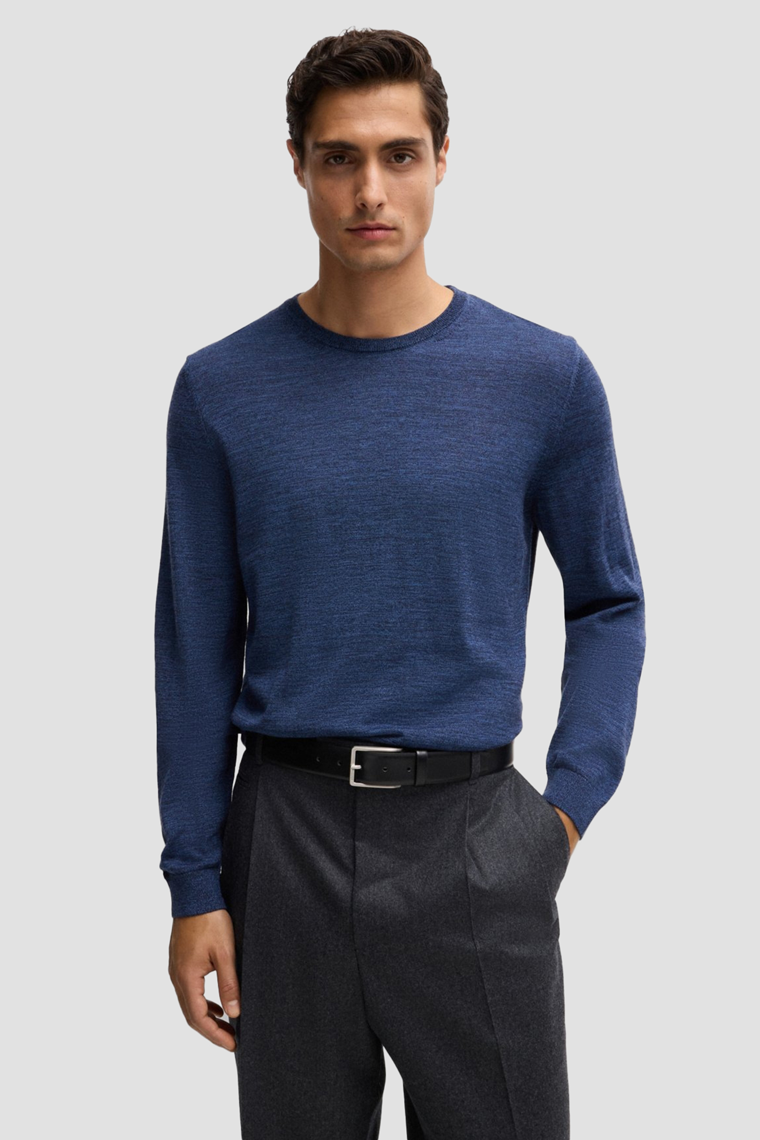 Мужской черный кожаный ремень BOSS 50491834;001