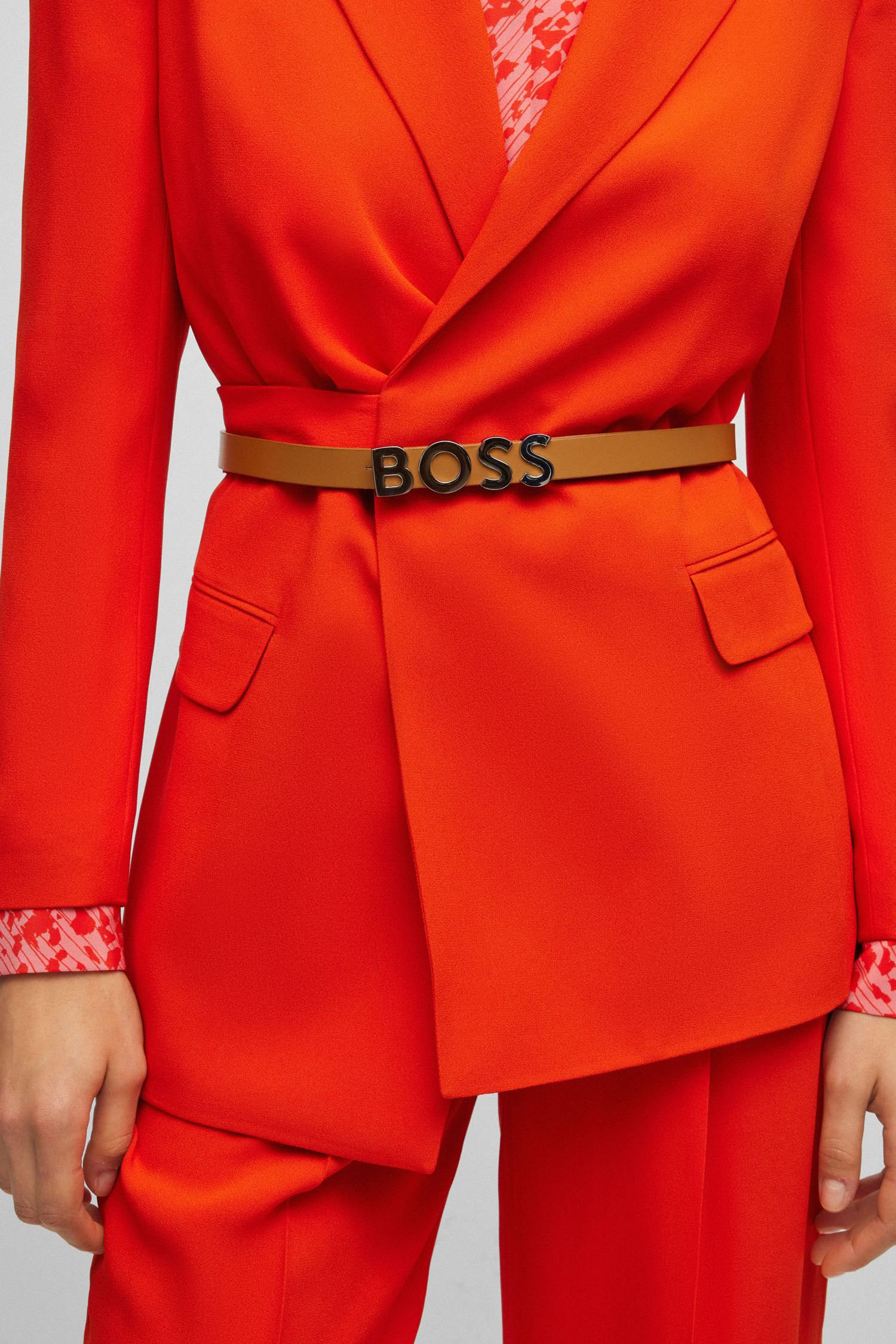 Жіночий бежевий шкіряний ремінь BOSS 50491762;260