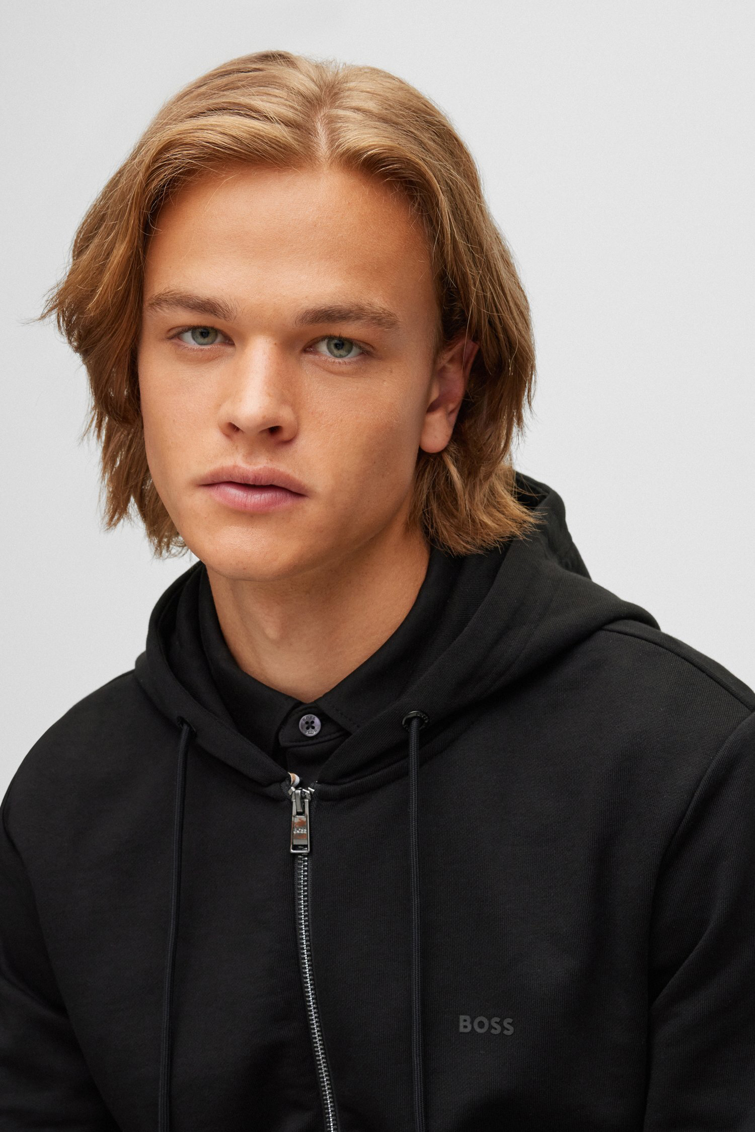 Чоловіча чорна кофта на блискавці BOSS 50471960;001