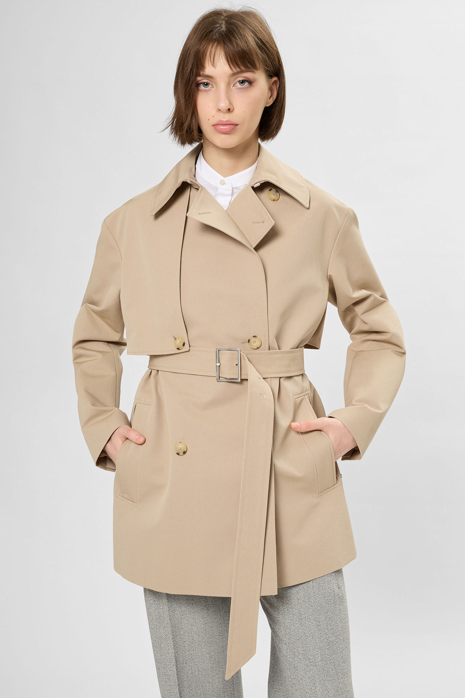 Жіночий бежевий плащ BOSS 50553185;275