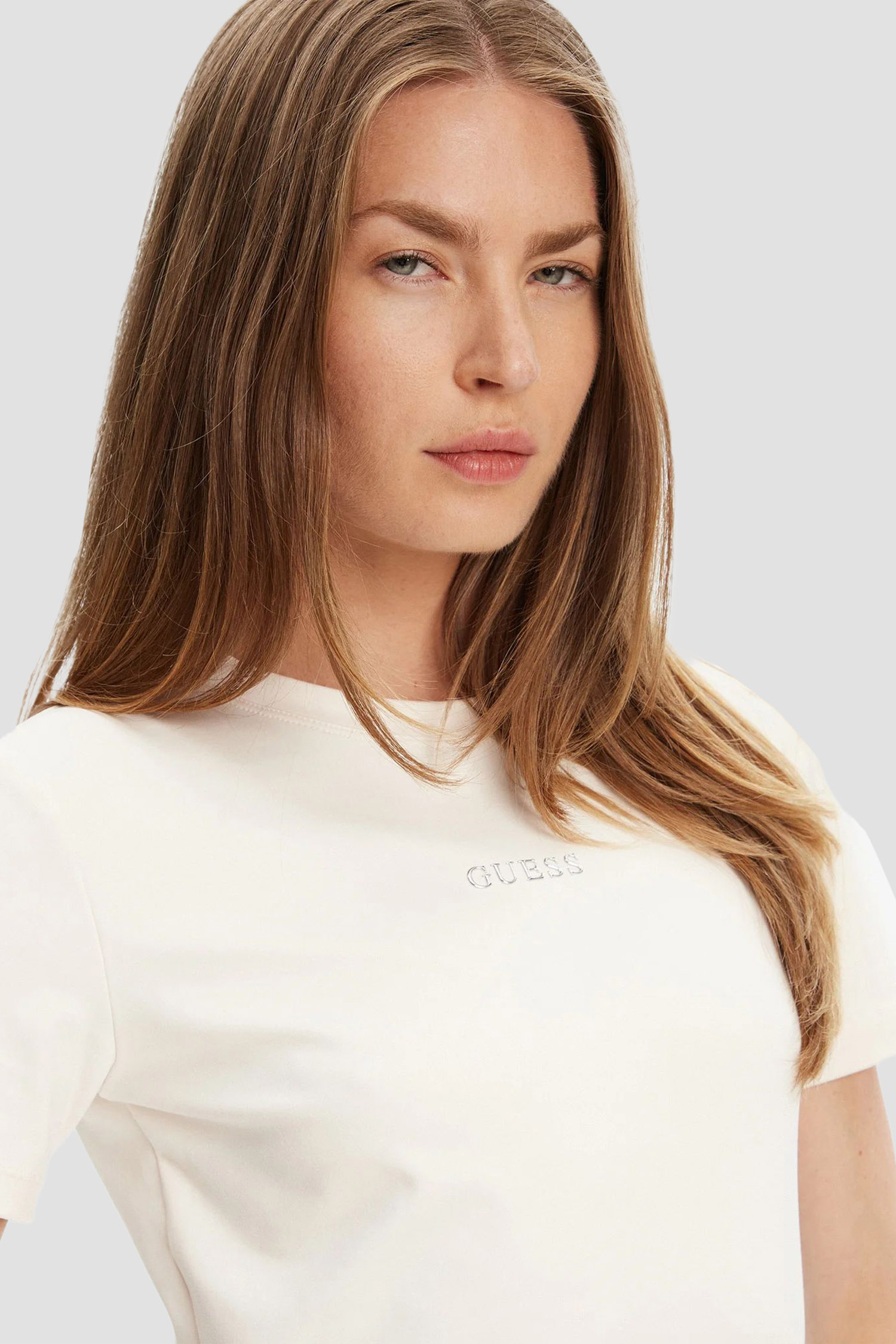 Жіноча біла футболка Guess V5RI10.KCD02;G6K5