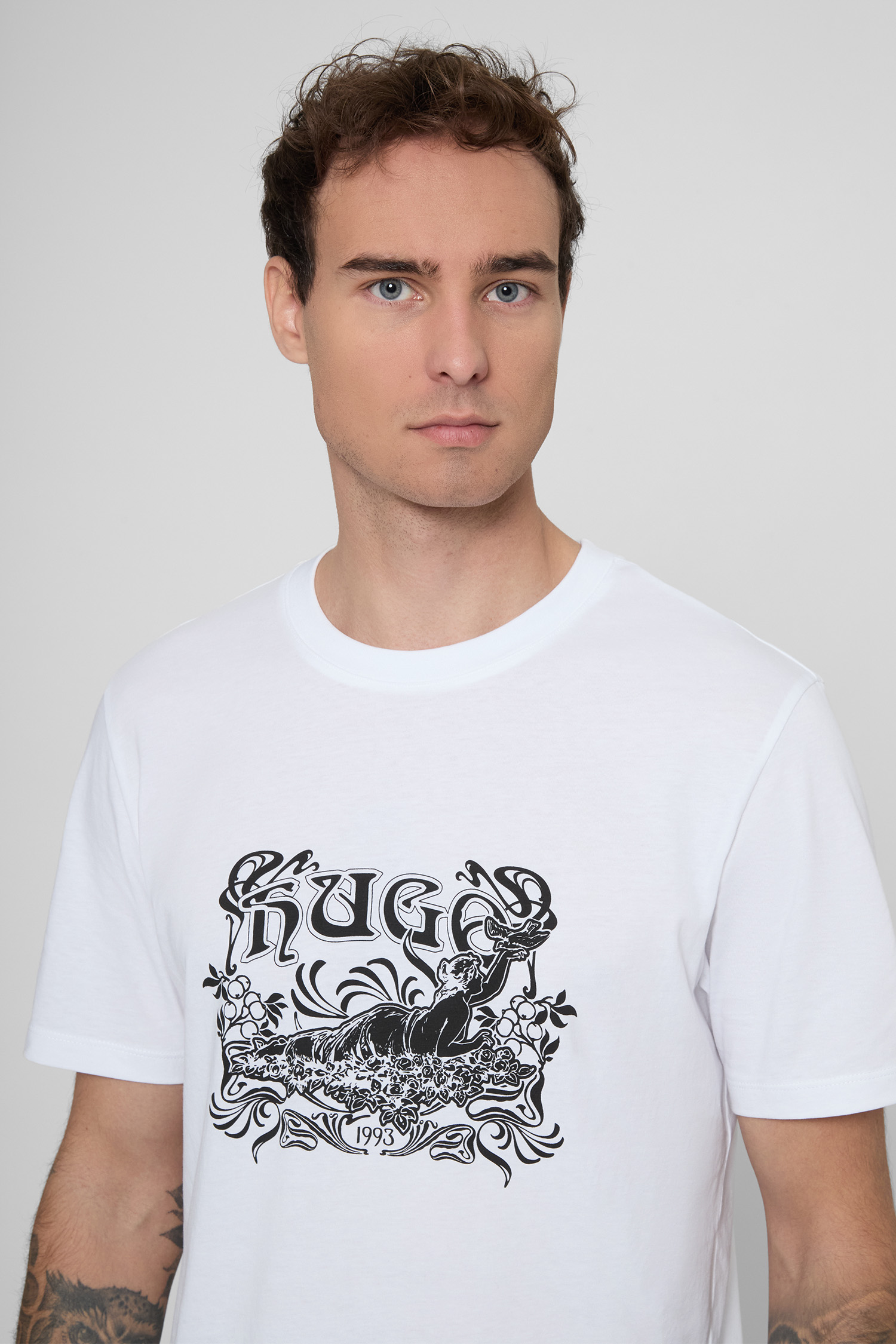 Мужская белая футболка HUGO 50548565;100