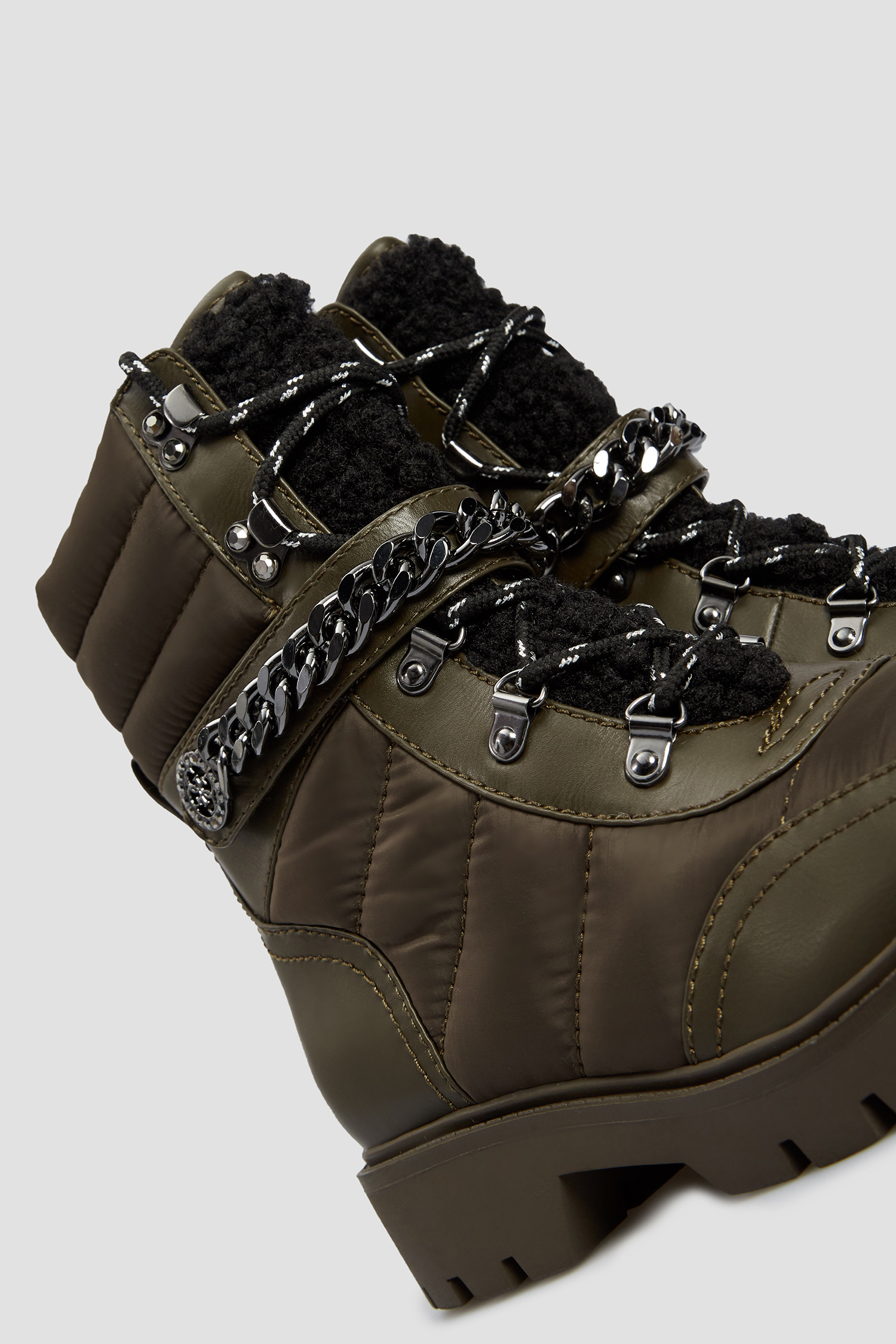 Женские оливковые ботинки Guess FL8RSD.FAB10;OLIVE