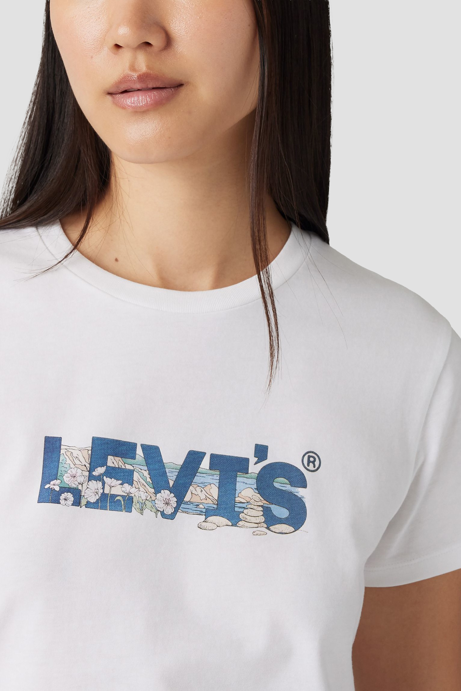 Женская белая футболка Levi’s® 17369;3017