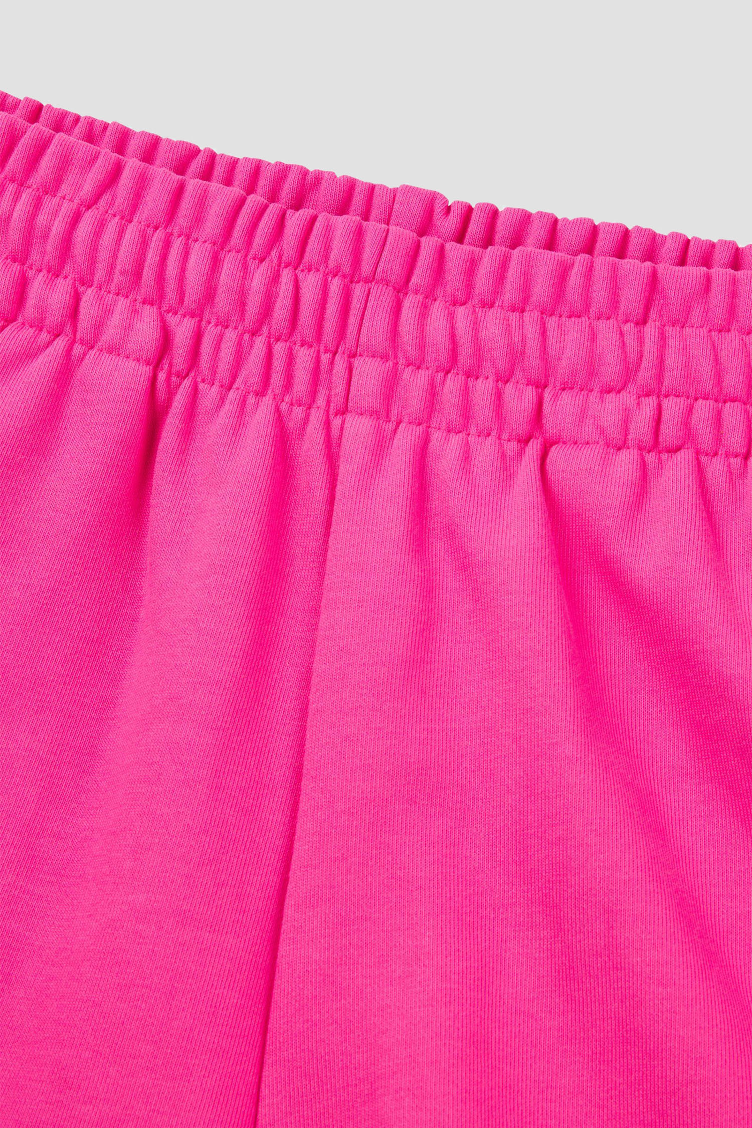 Женские розовые шорты HUGO 50536943;675