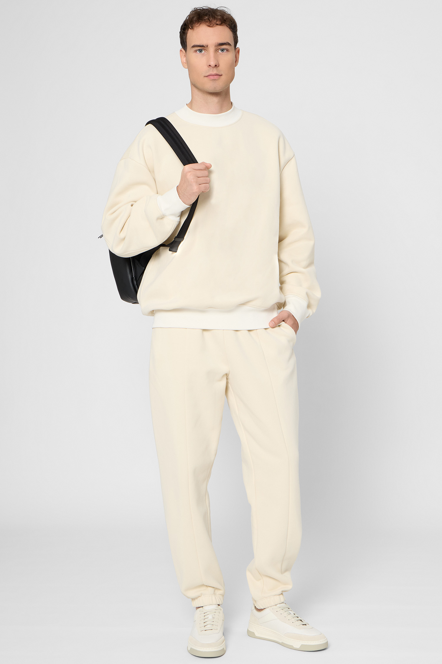 Мужской бежевый свитшот BOSS 50549069;131