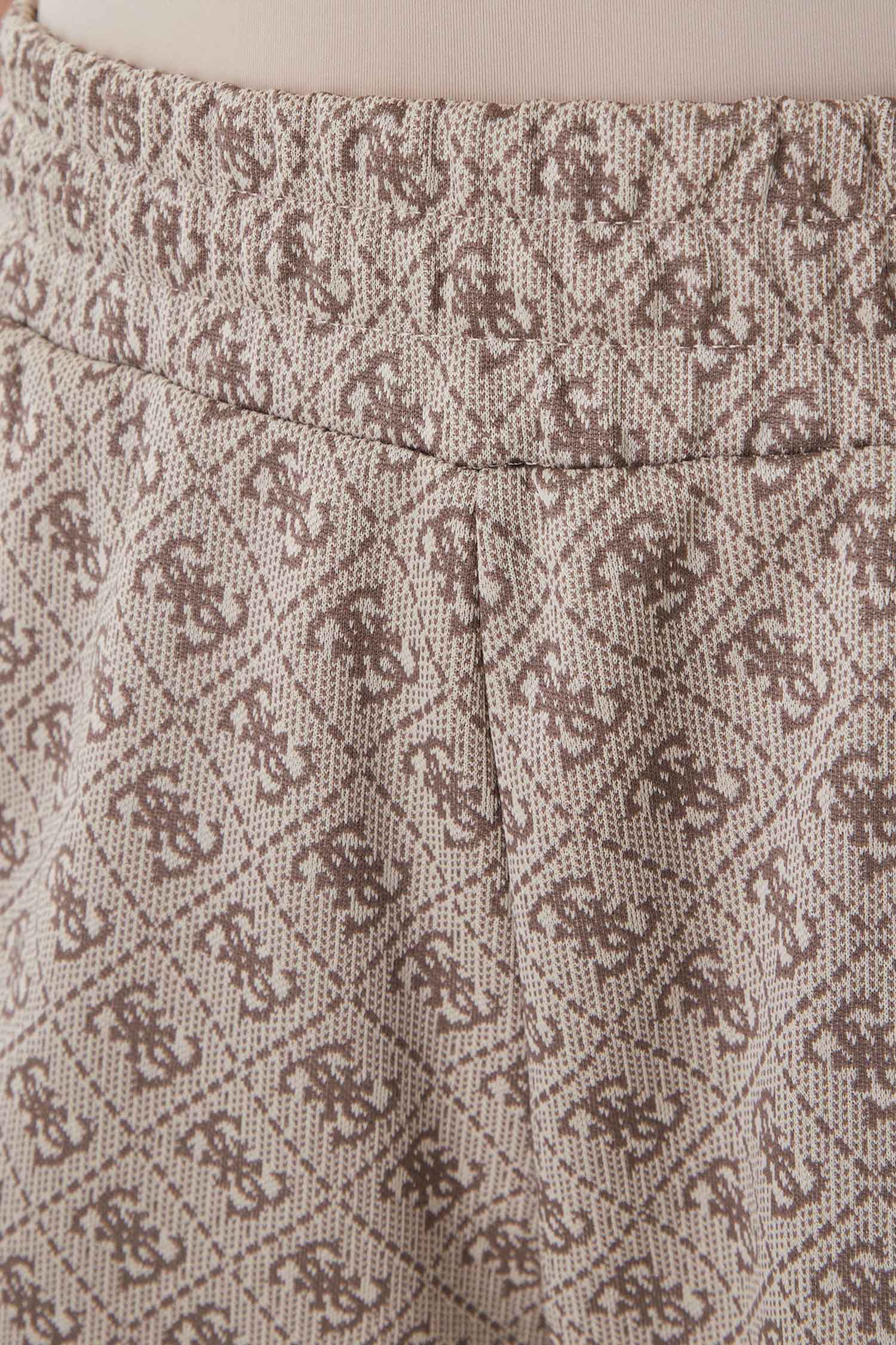 Женские бежевые шорты с узором Guess V6GD02.K2959;FMC4