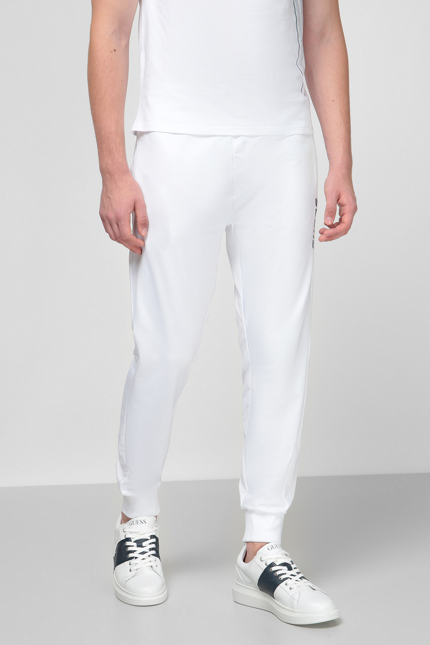 Білі спортивні штани для хлопців Guess U0BA08.RJQ30;TWHT