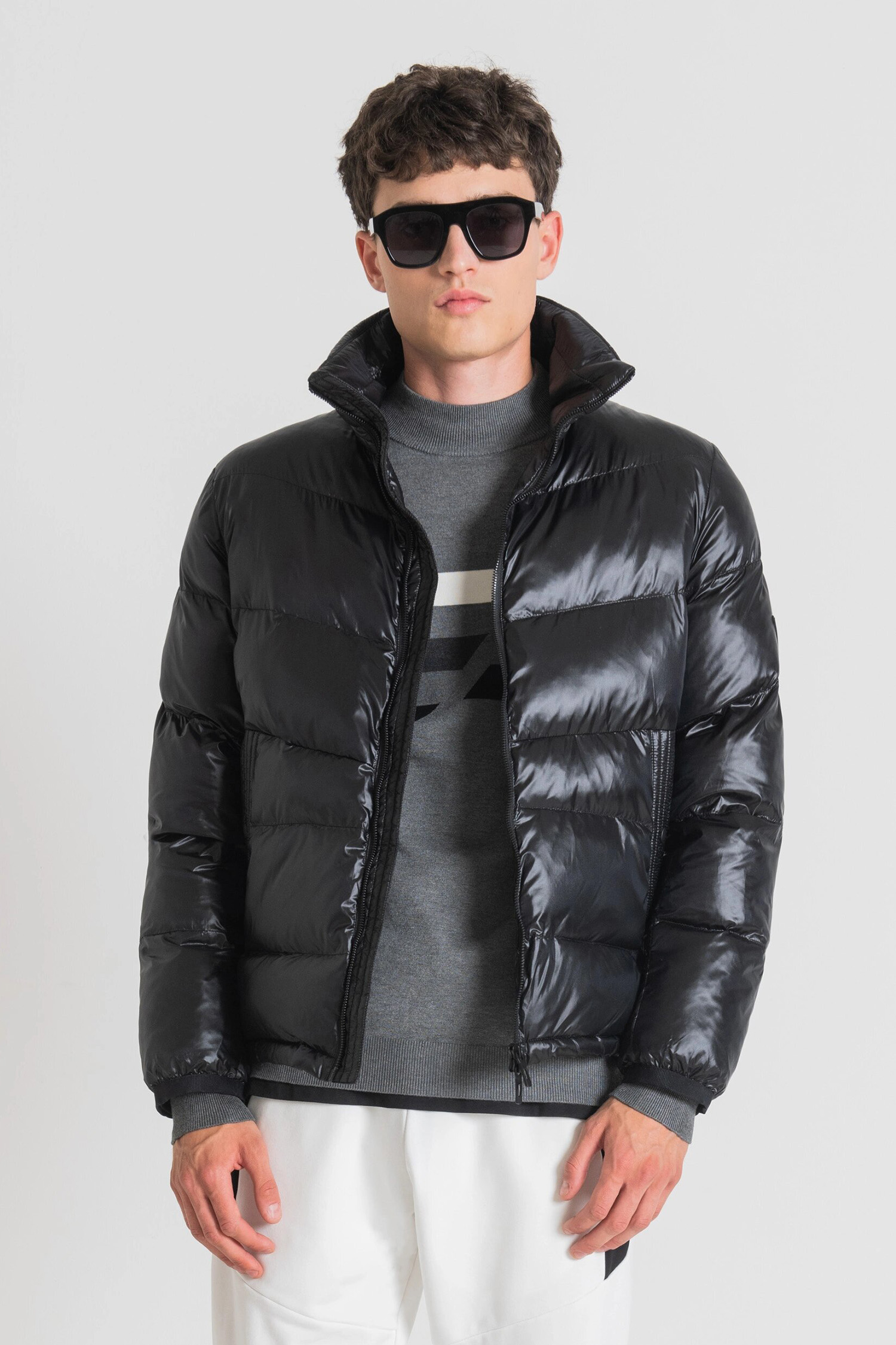 Мужская черная куртка Antony Morato MMCO00849.FA600148;9000