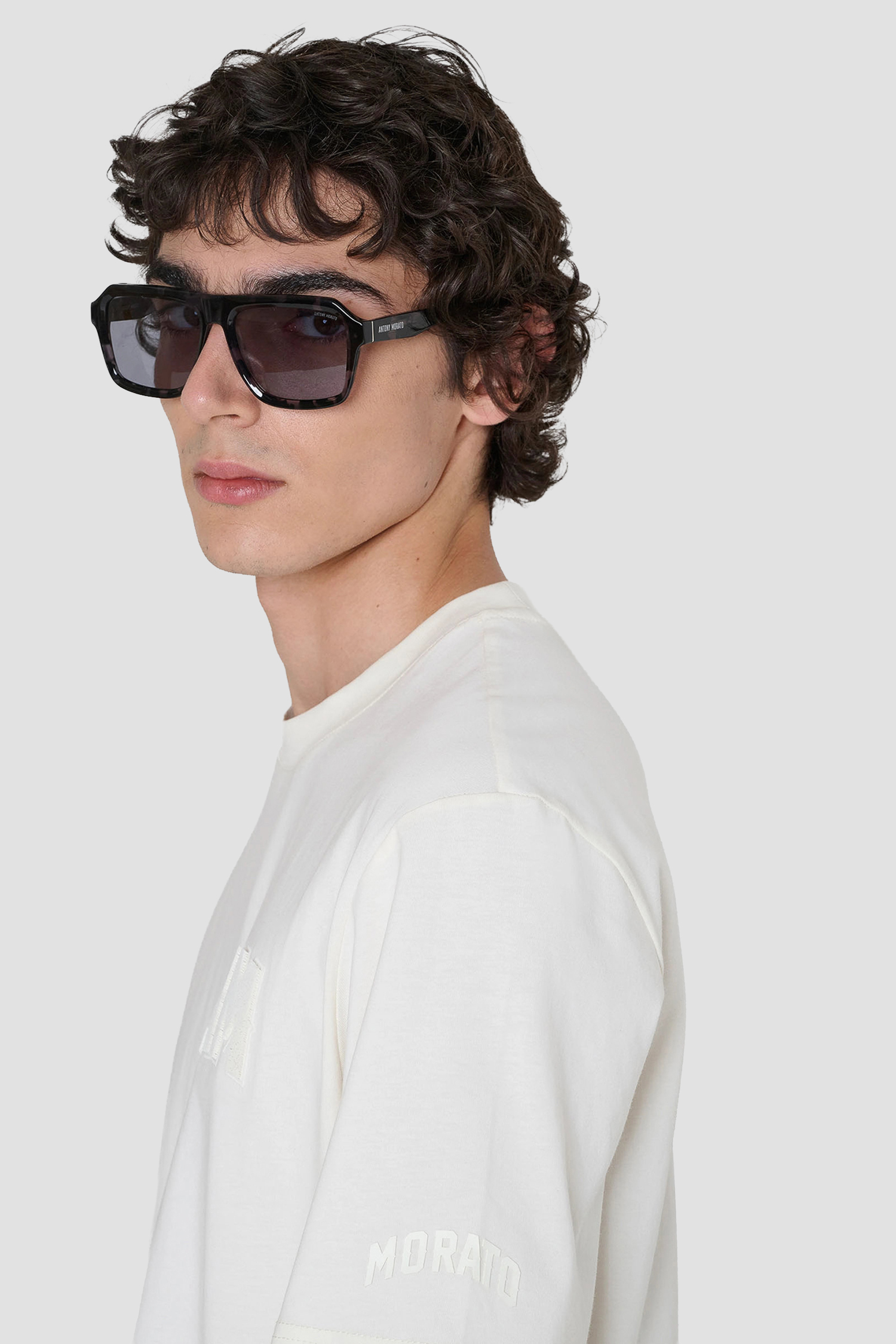 Мужская белая футболка Antony Morato MMKS02689.FA100240;1021