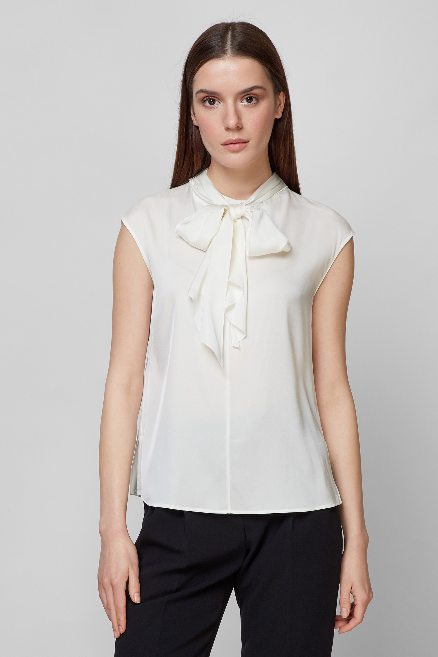 Женская белая шелковая блуза BOSS 50465016;112