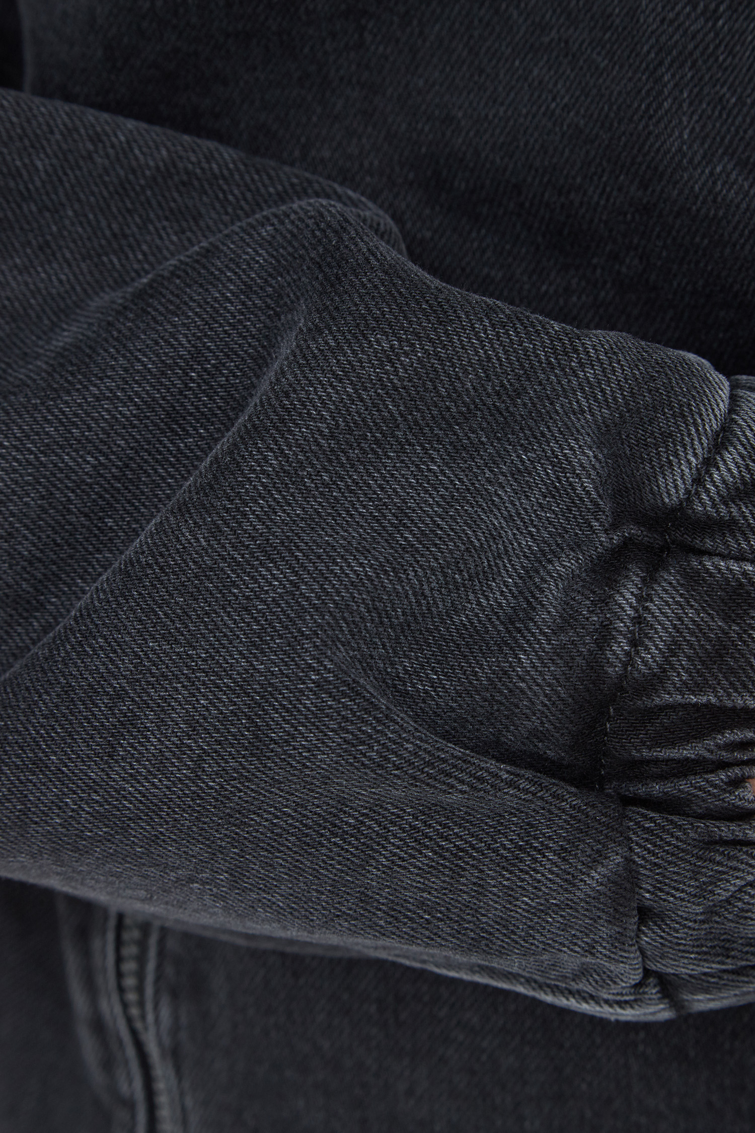 Мужская черная джинсовая куртка HUGO 50507476;023