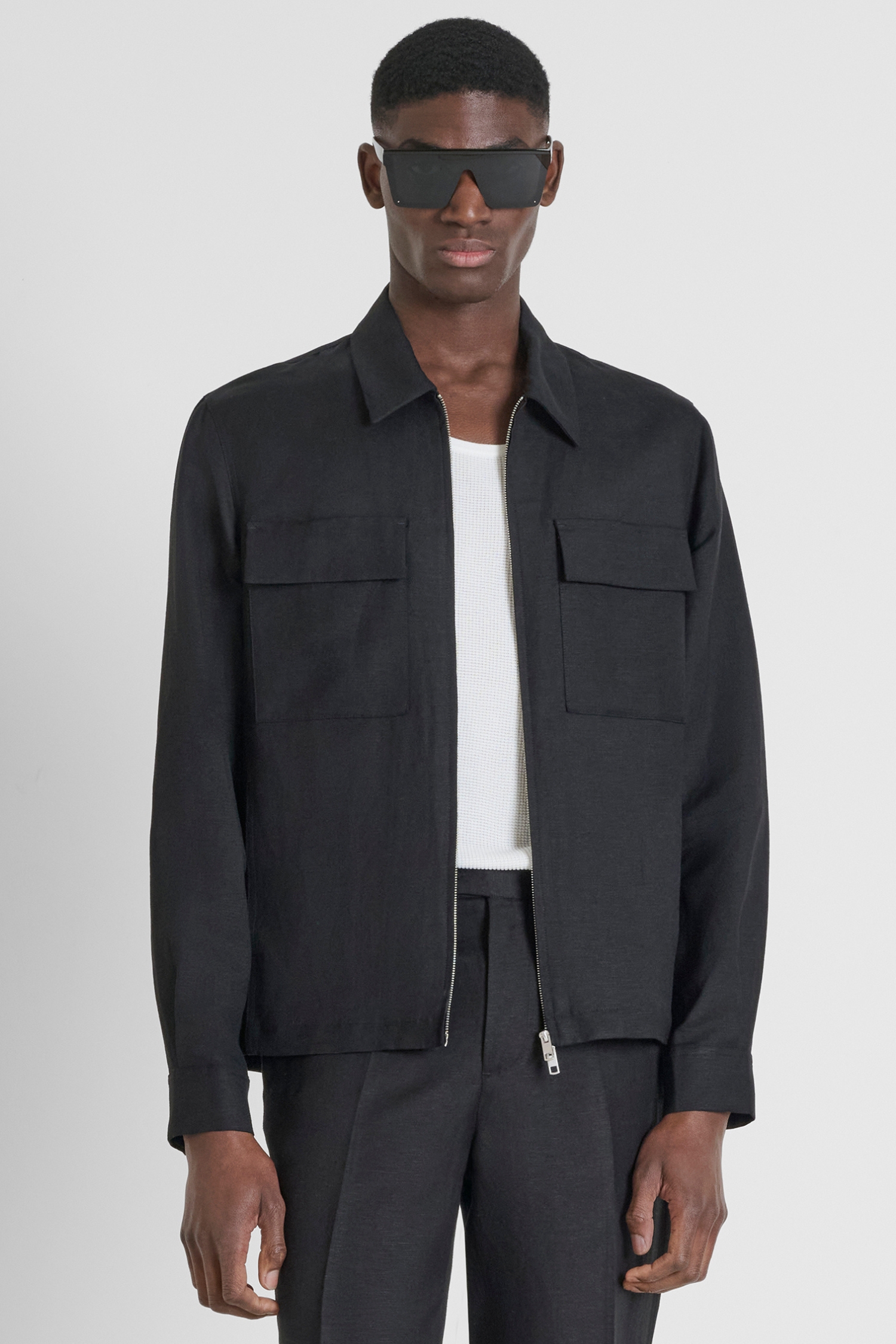 Мужская черная льняная рубашка Antony Morato MMSL00748.FA900135;9000