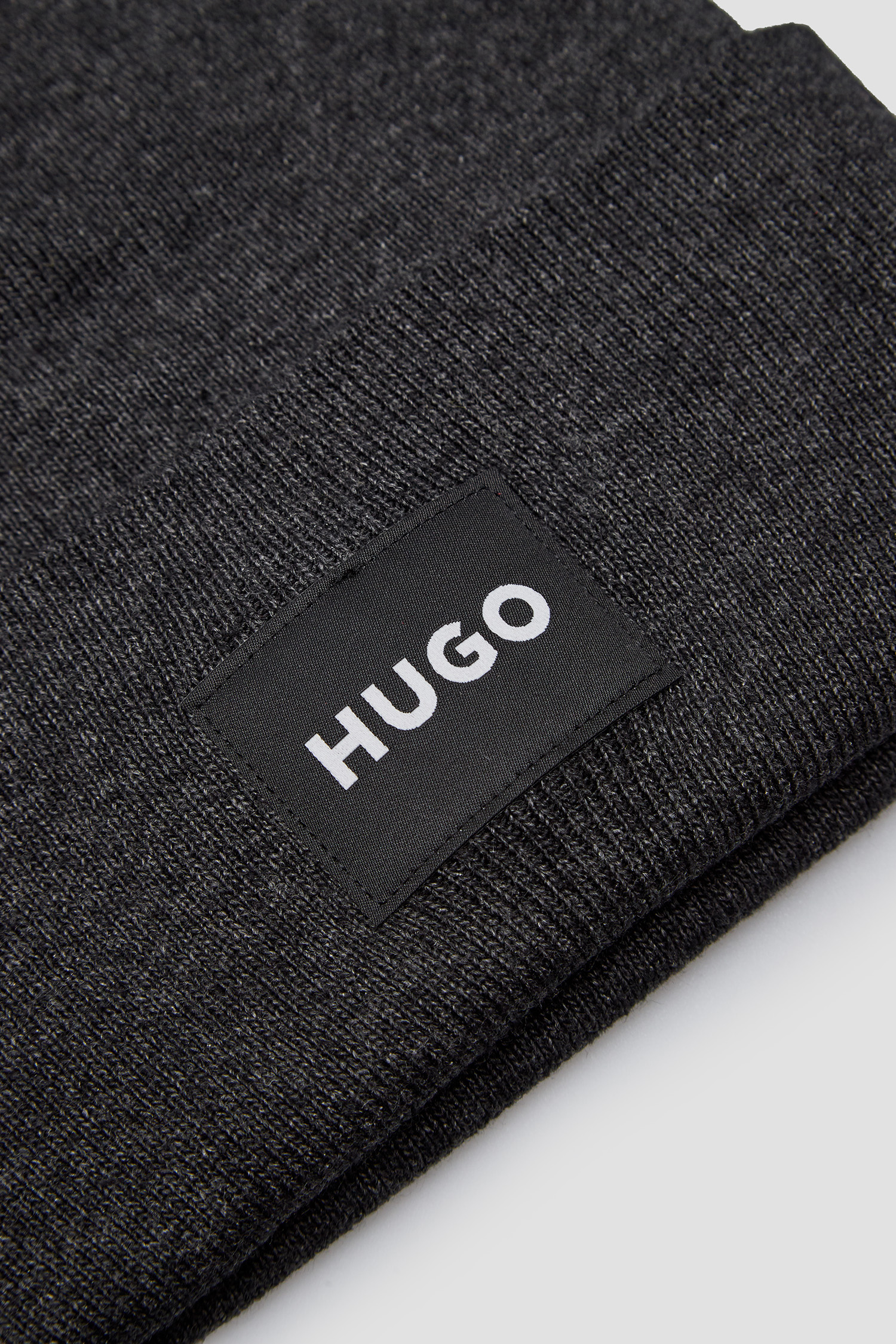 Чоловіча темно-сіра шапка HUGO 50496012;023
