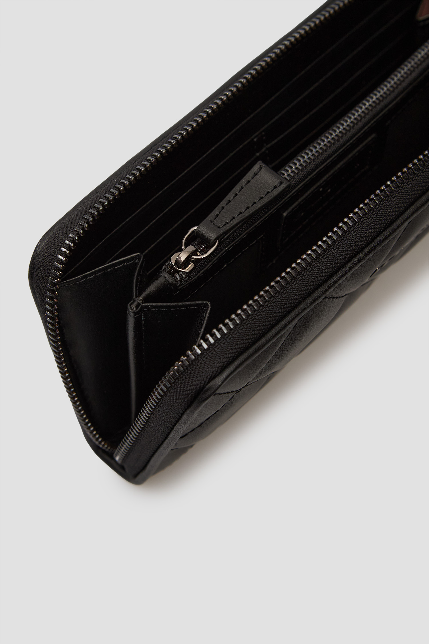 Женский черный кожаный кошелек BALDININI P6B325XXTRAP;0002