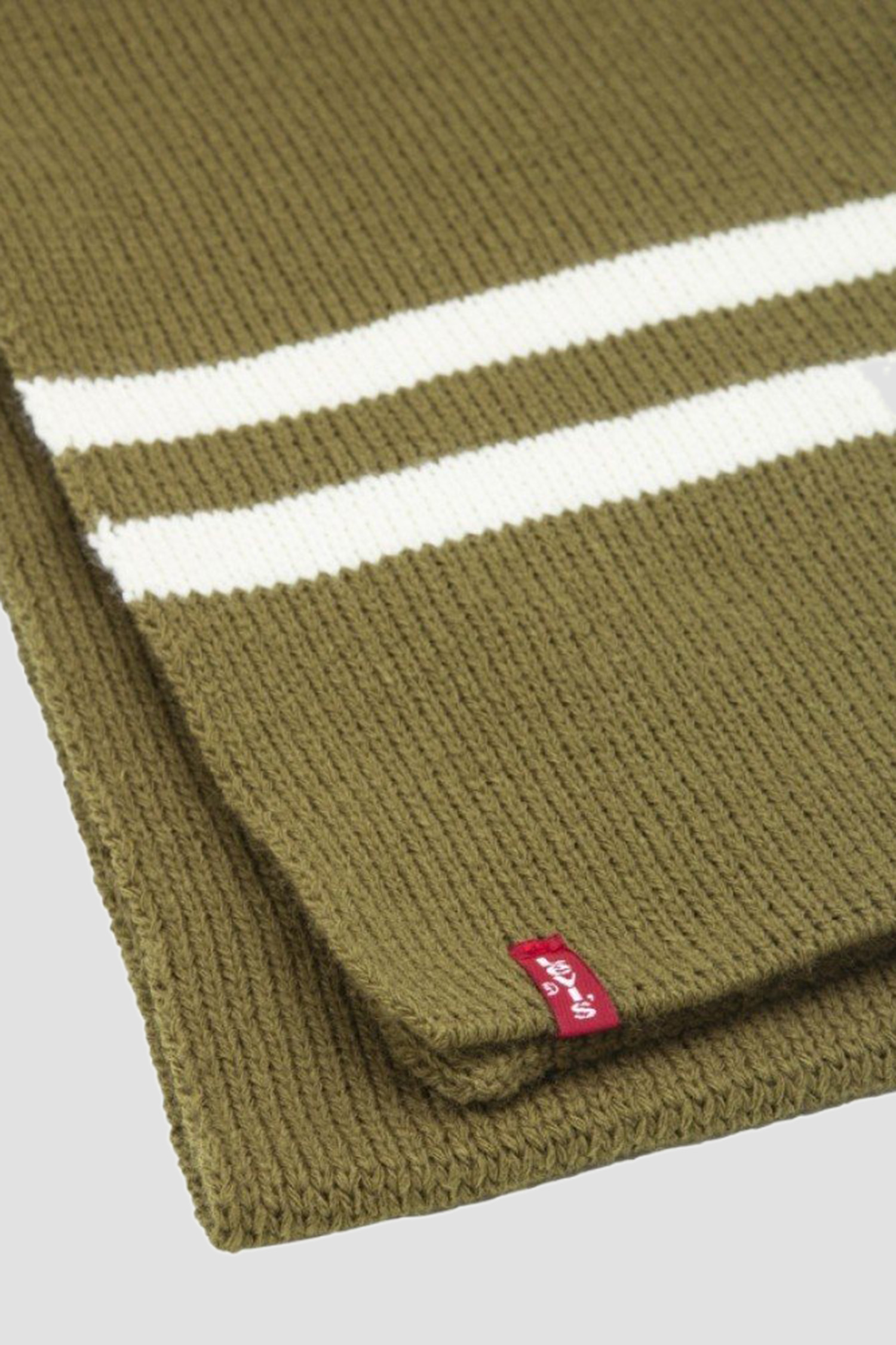 Зеленый шарф Levi’s® 14152;798.92