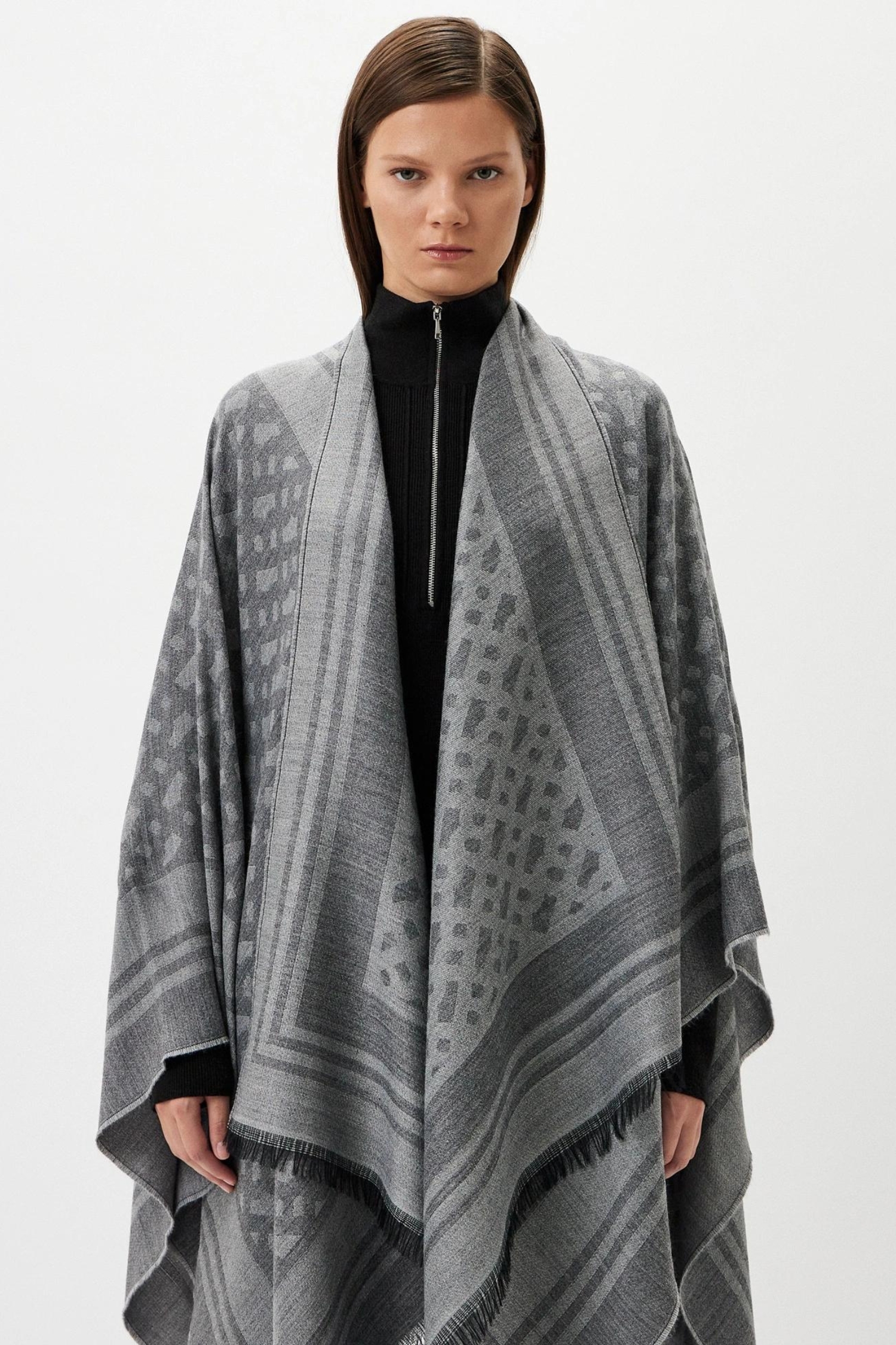 Женское серое пончо с узором BOSS 50521516;001