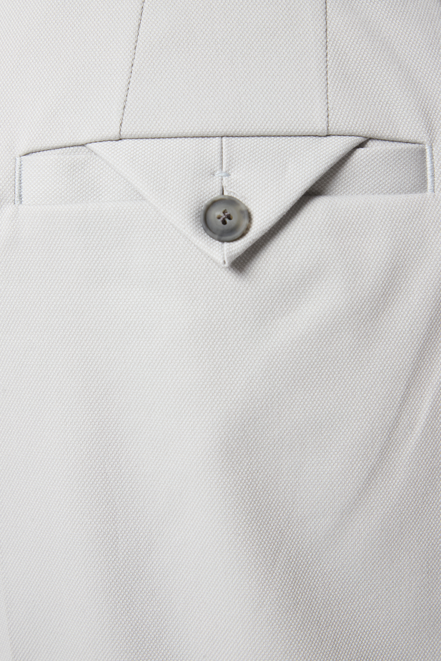 Мужские серые шорты HUGO 50538023;050