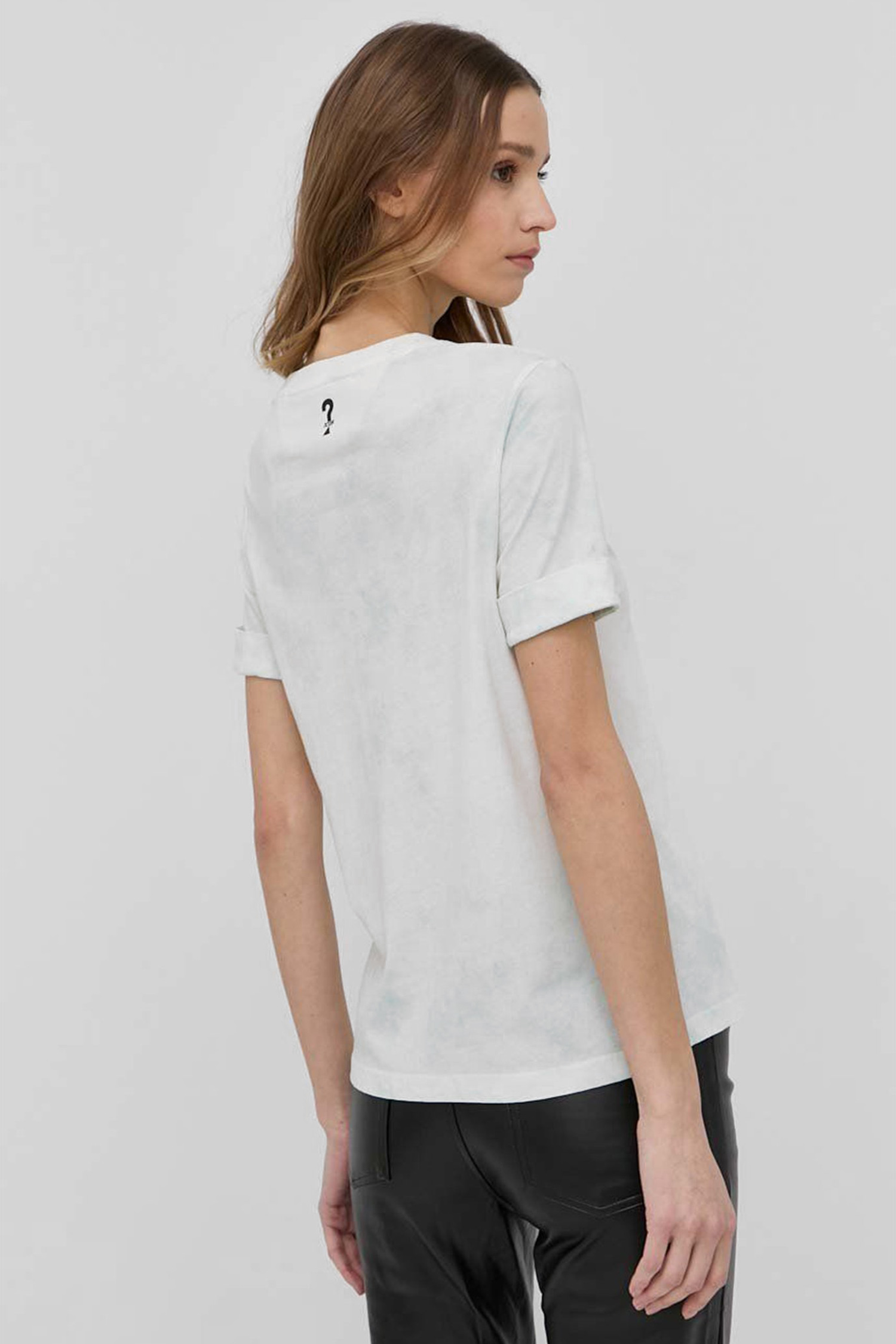 Жіноча біла футболка Guess W2GI14.JA900;F7NZ