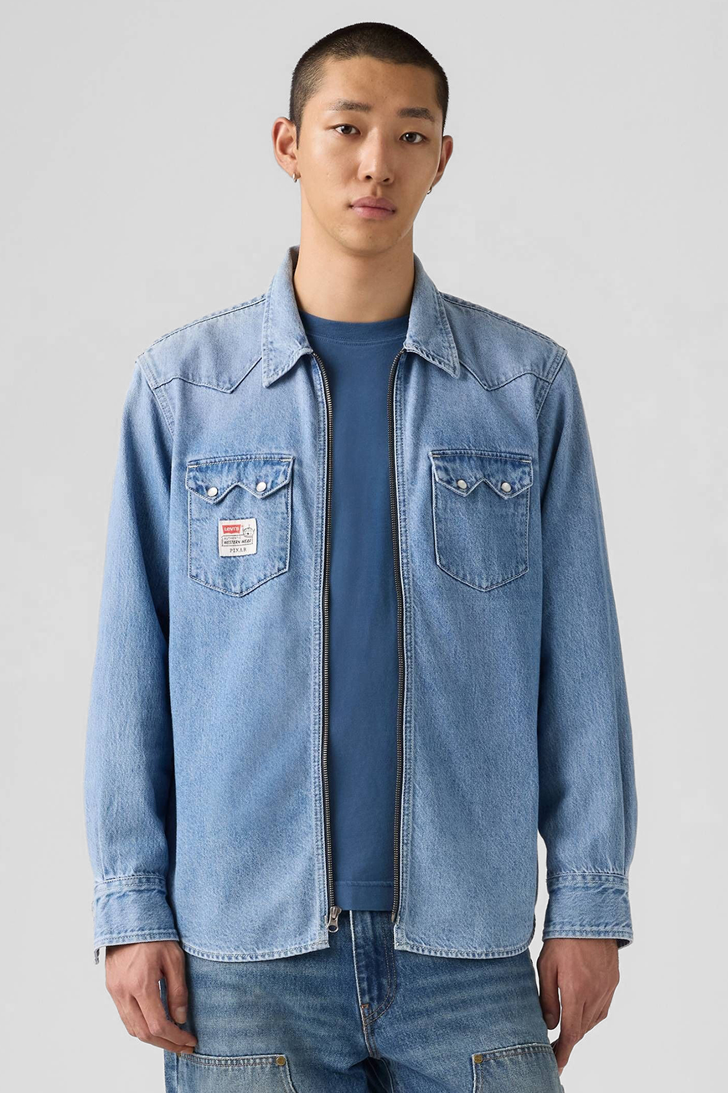 Чоловіча блакитна джинсова сорочка Levi's® x Toy Story Levi’s® 0034P;0000