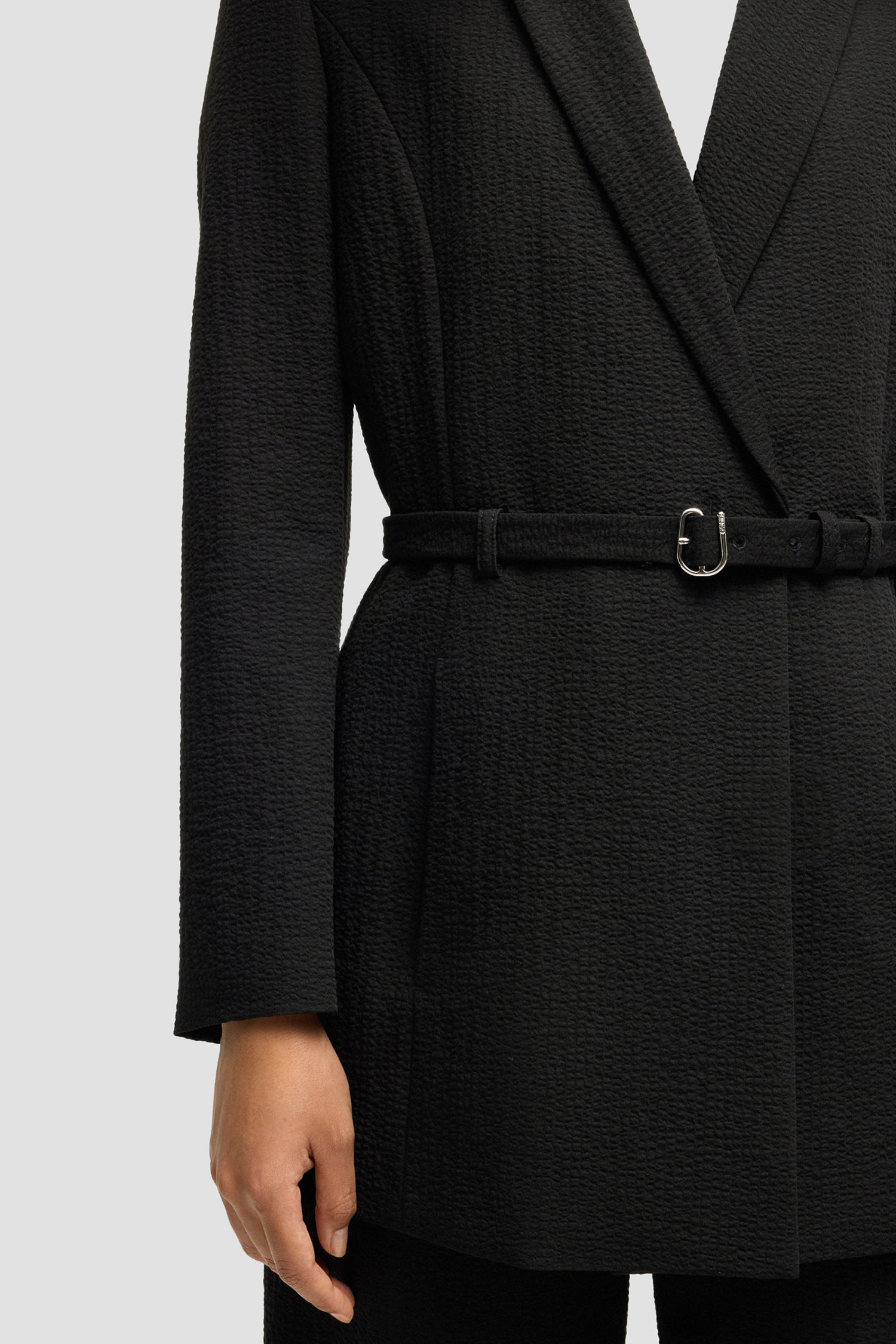 Жіночий чорний жакет HUGO 50537559;001